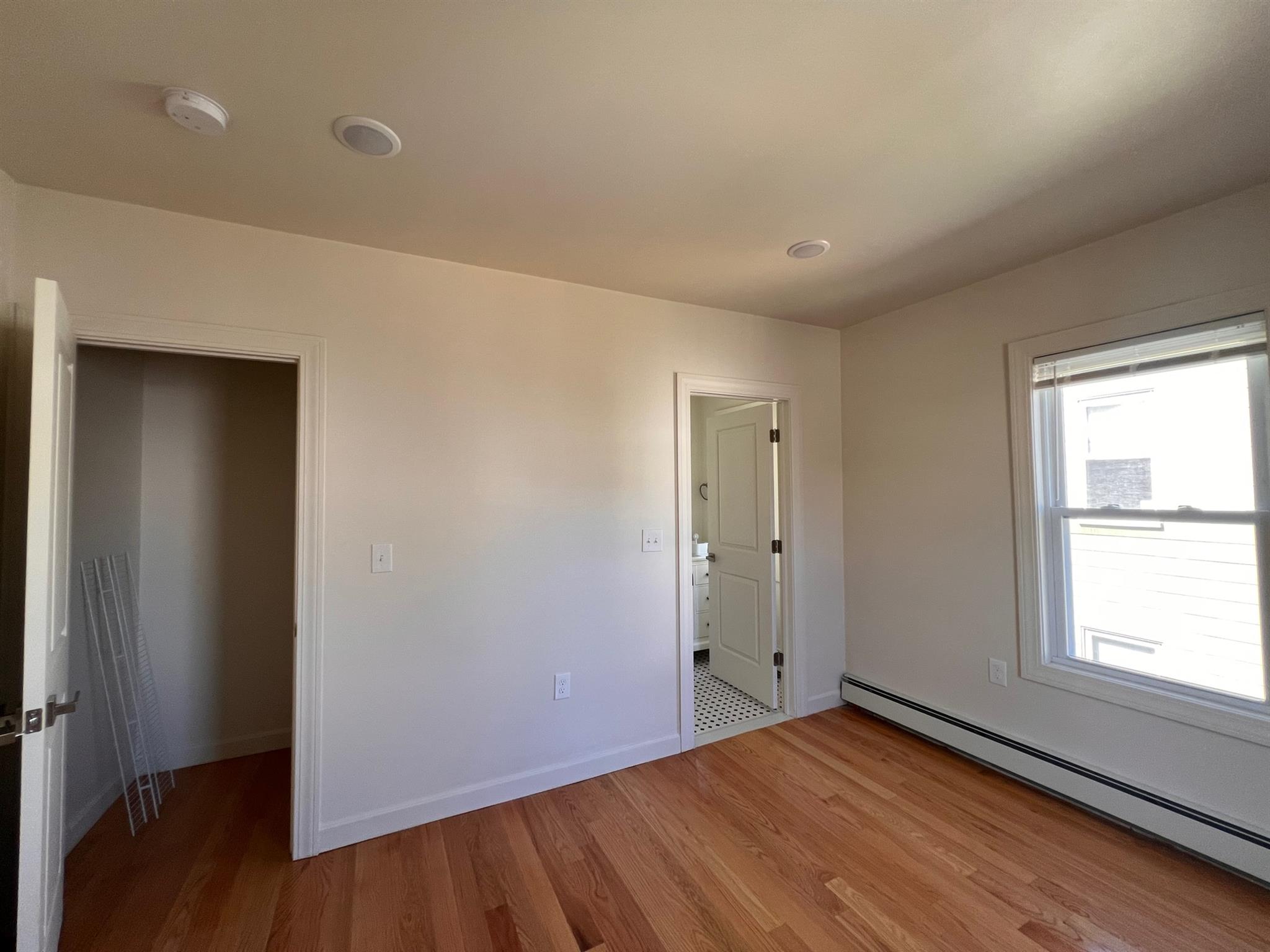 9 Bartlett St, Winter Hill