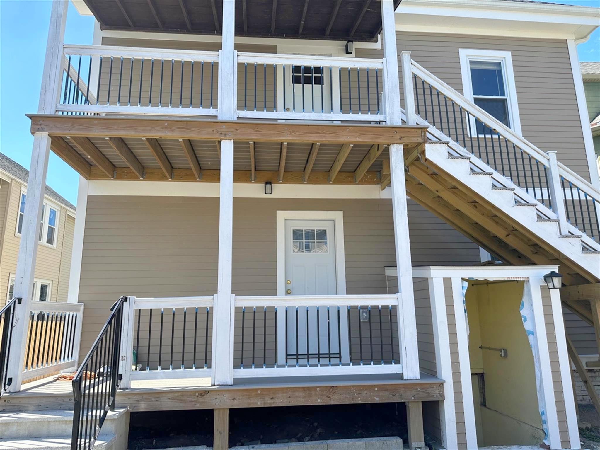 9 Bartlett St, Magoun Square