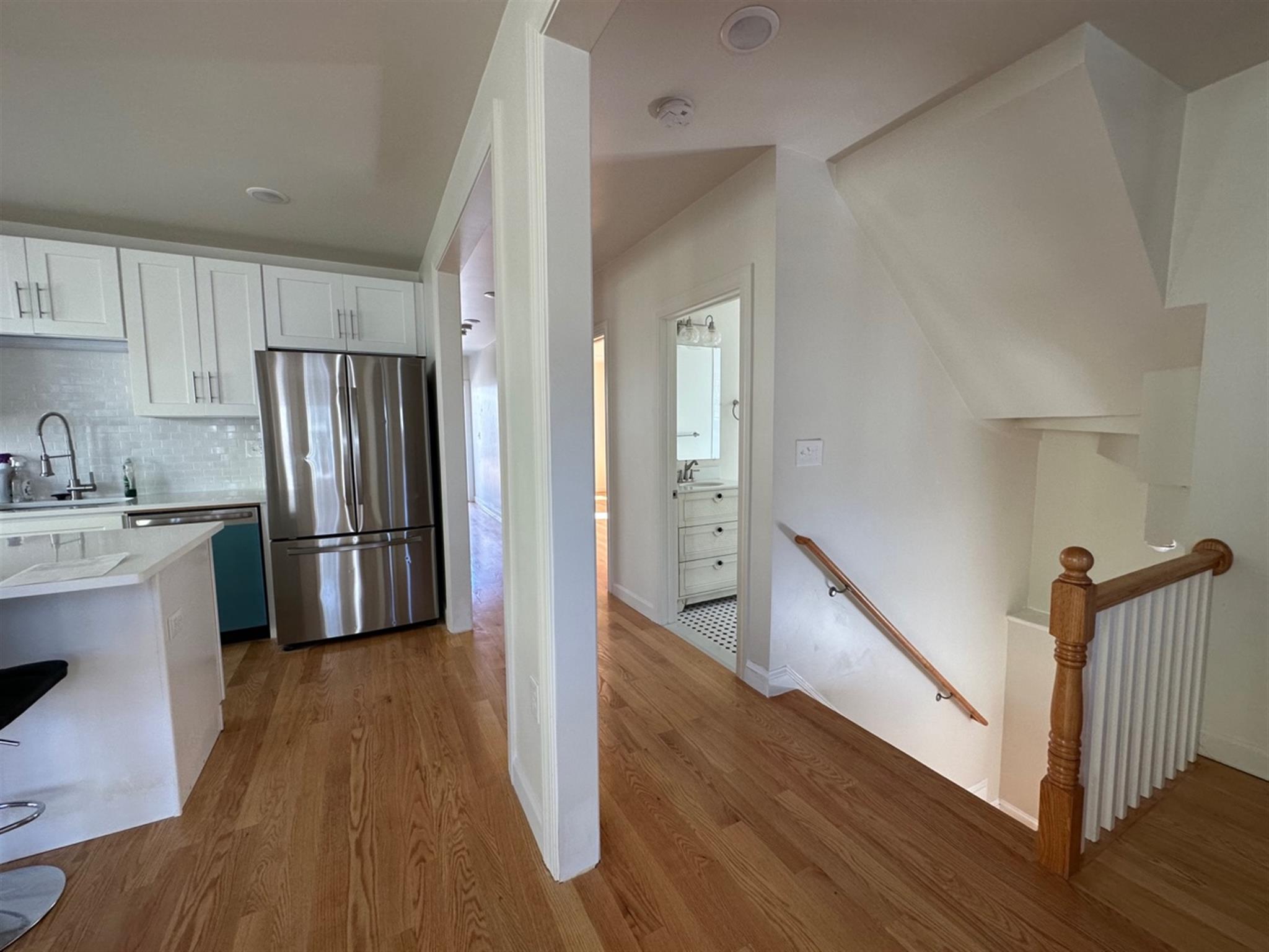 9 Bartlett St, Magoun Square