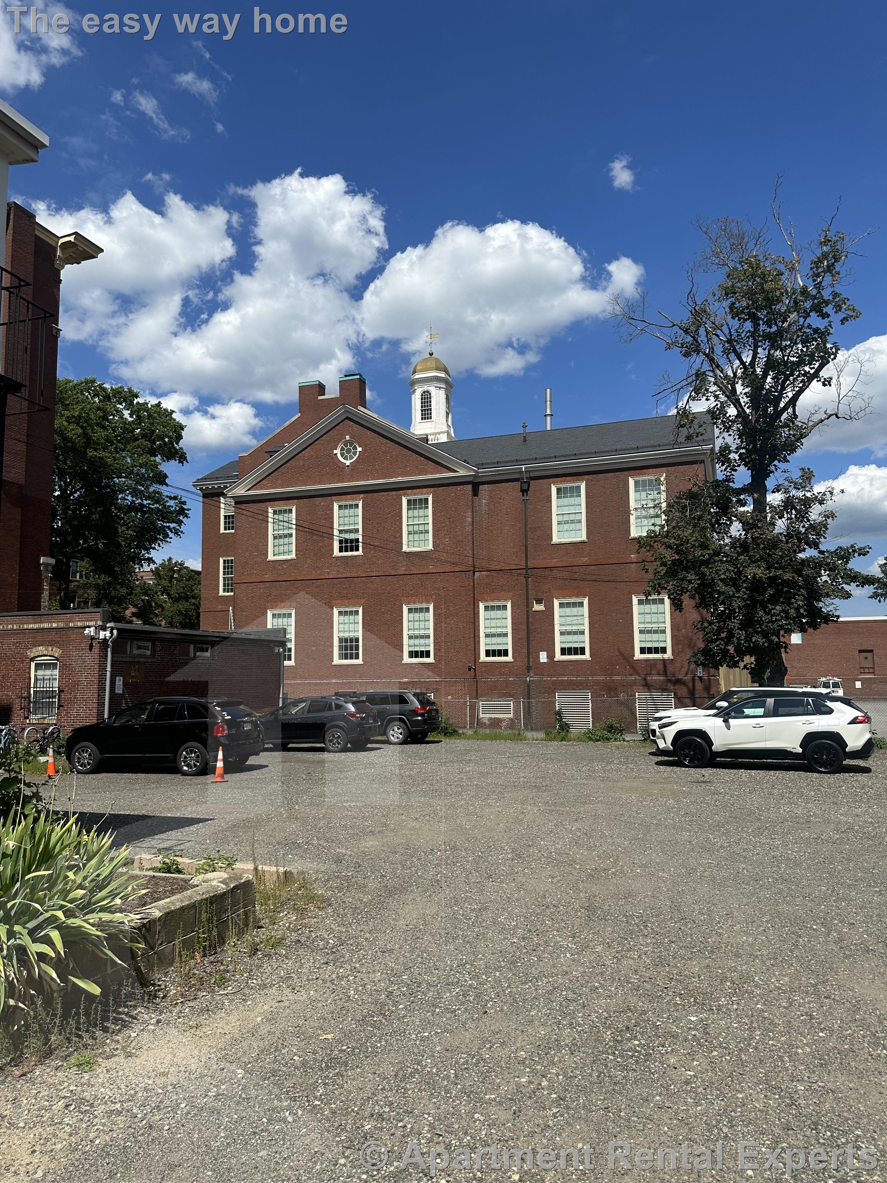 381 Harvard, Harvard Square