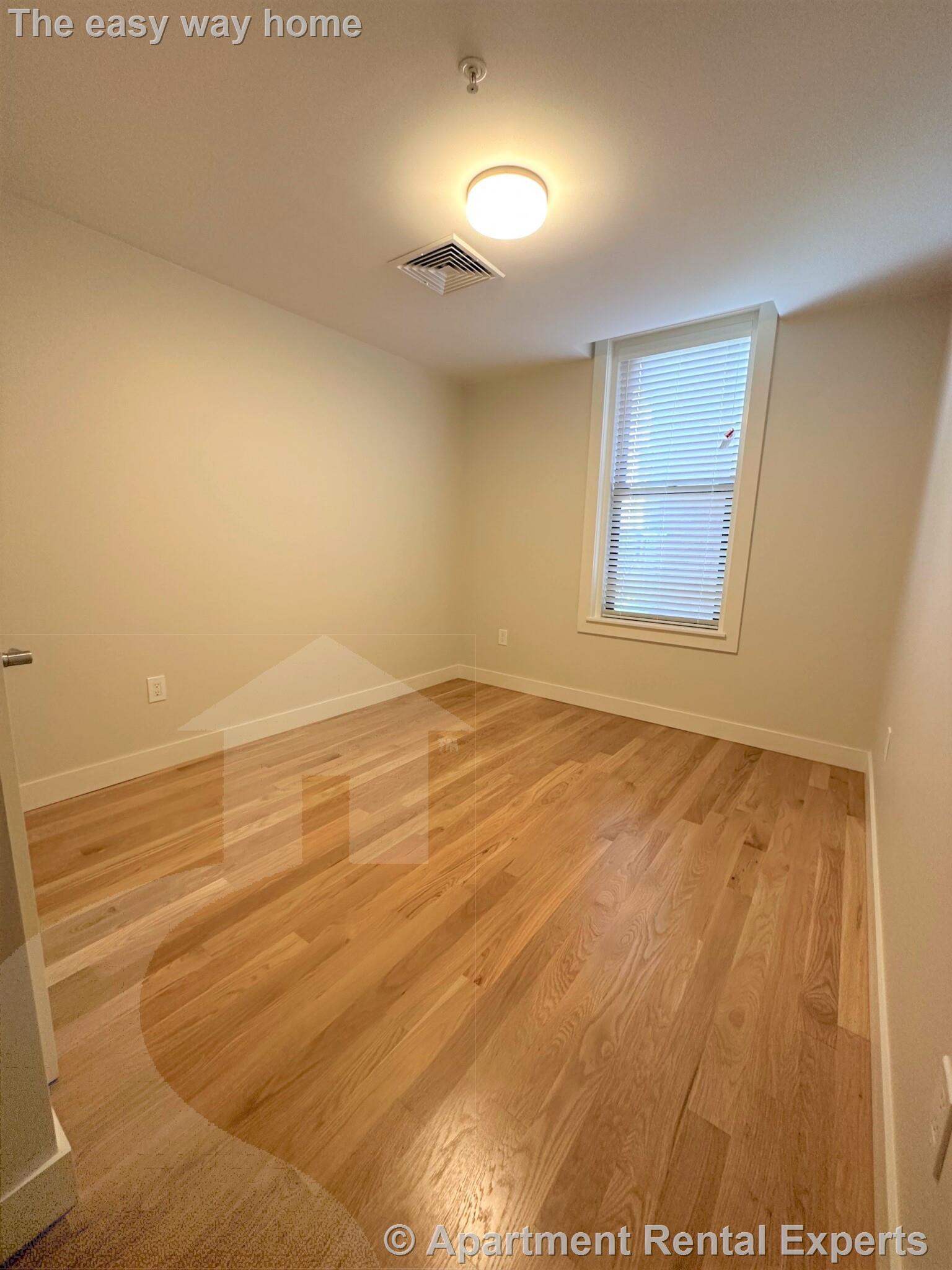 48 Jfk, Harvard Square