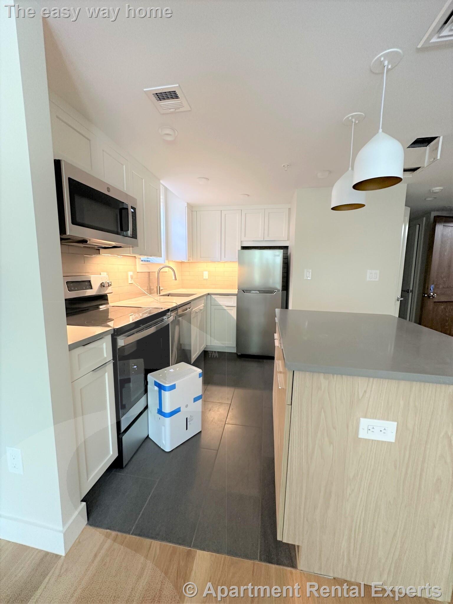 48 Jfk, Harvard Square