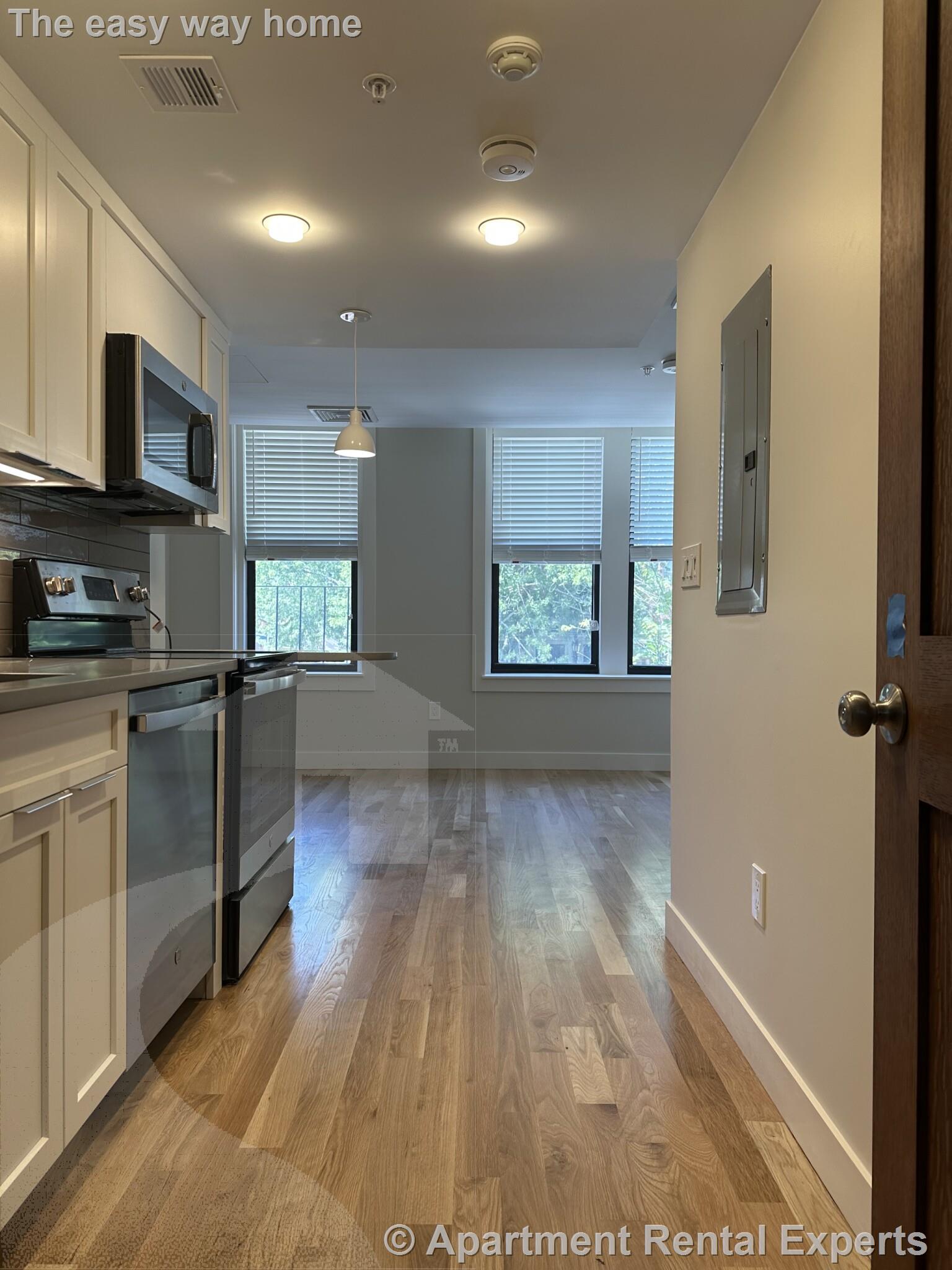 48 Jfk, Harvard Square