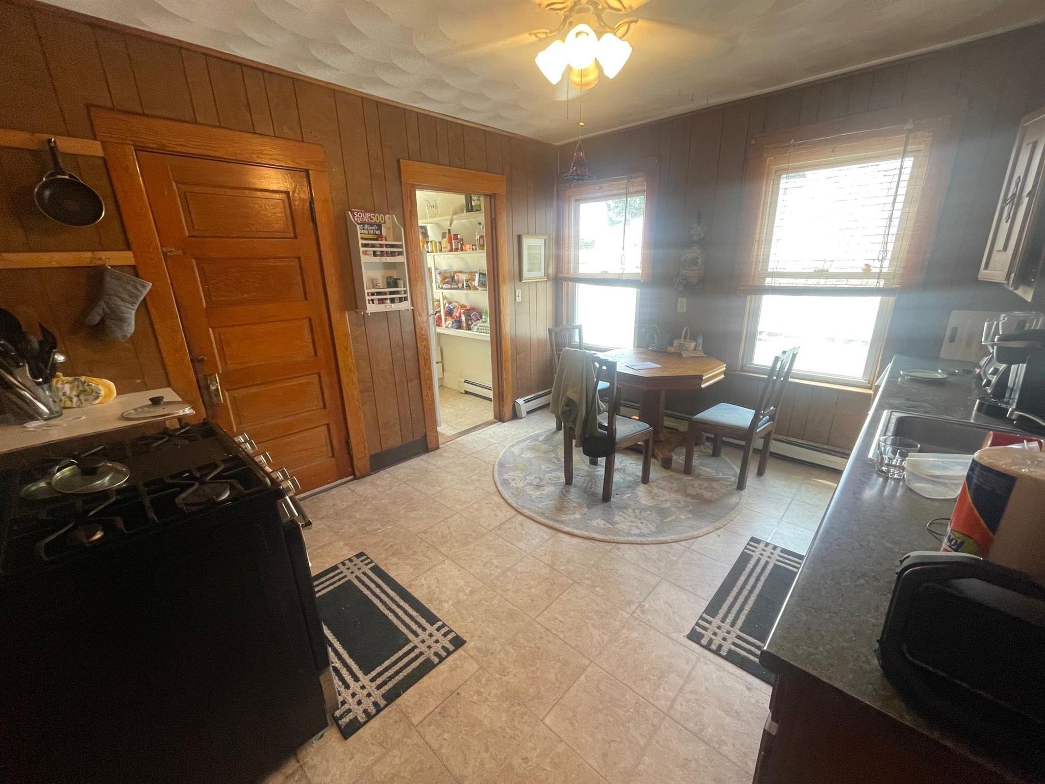 30 Clarendon Ave, Teele Square