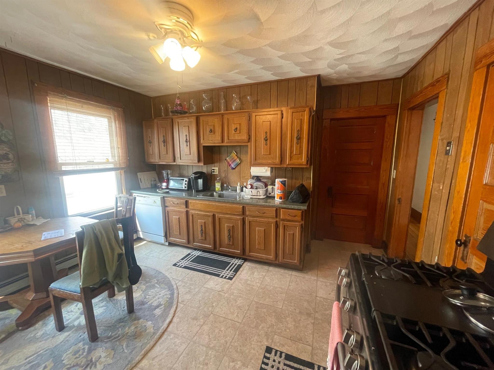 30 Clarendon Ave, Teele Square