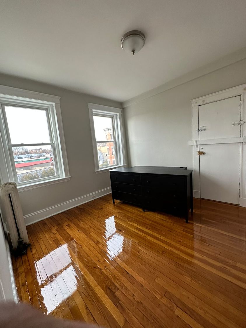 1185 Commonwealth Ave, Allston