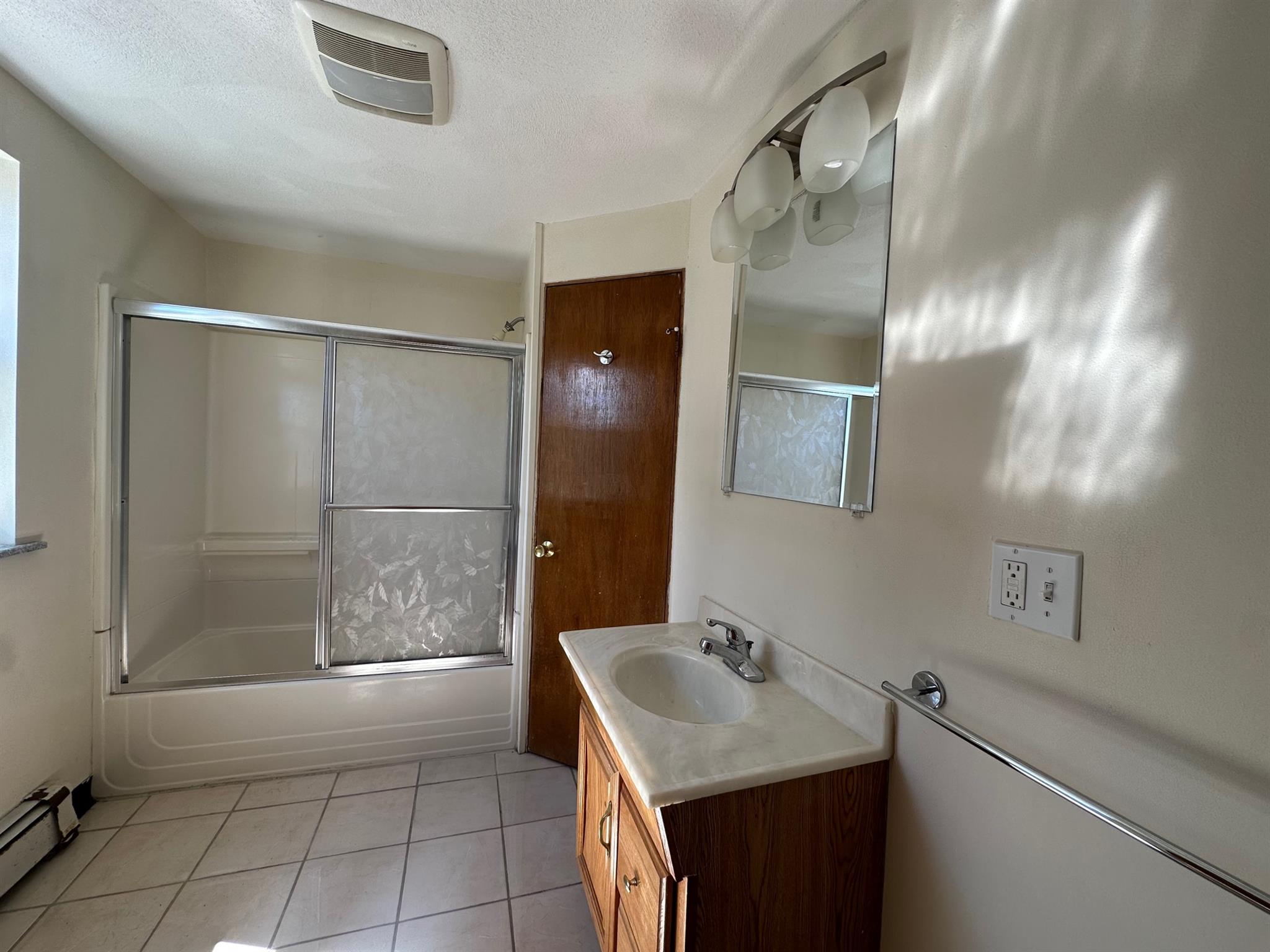 8 Leon St, Union Square