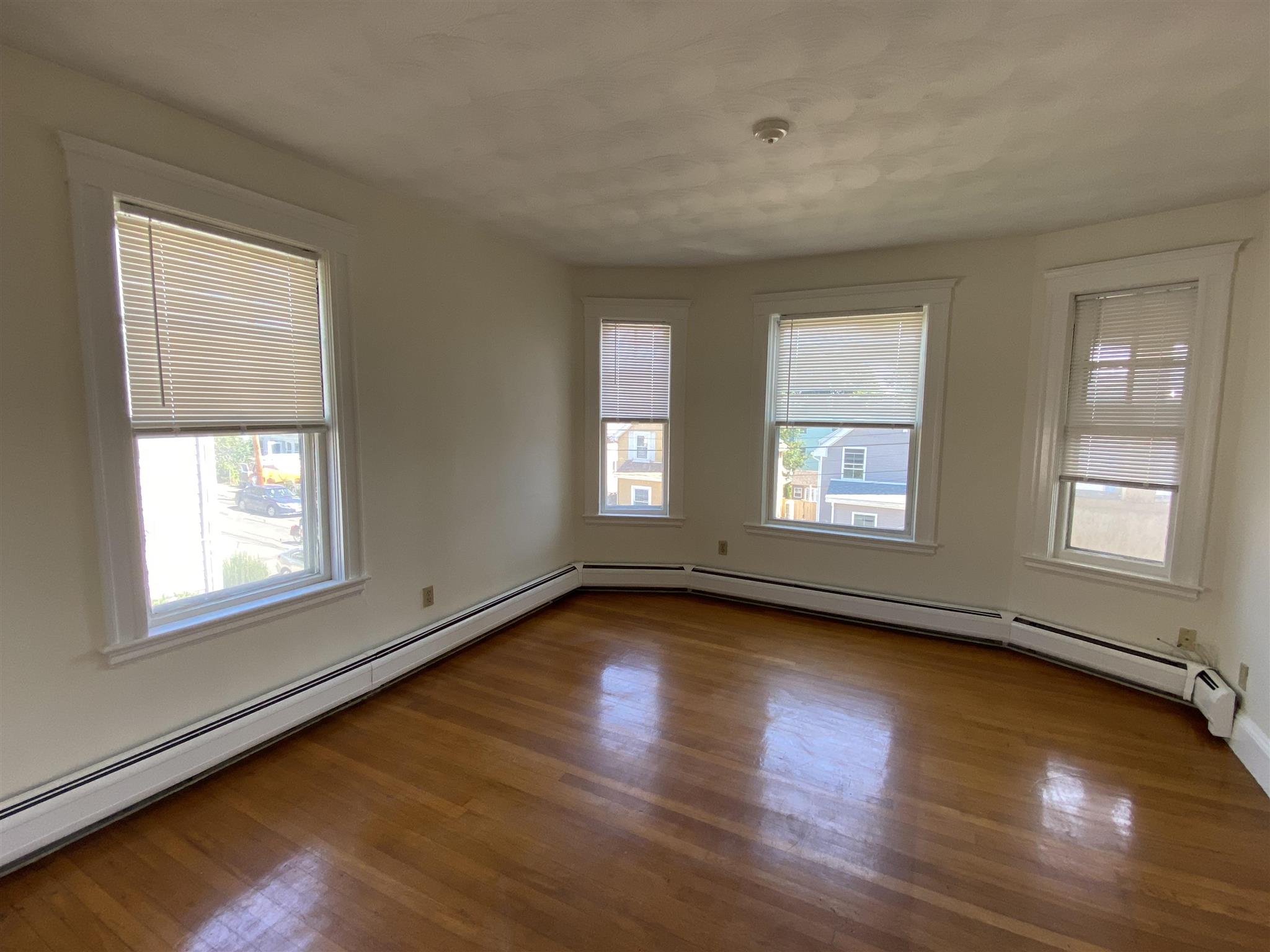 79 Clarendon Ave, Teele Square