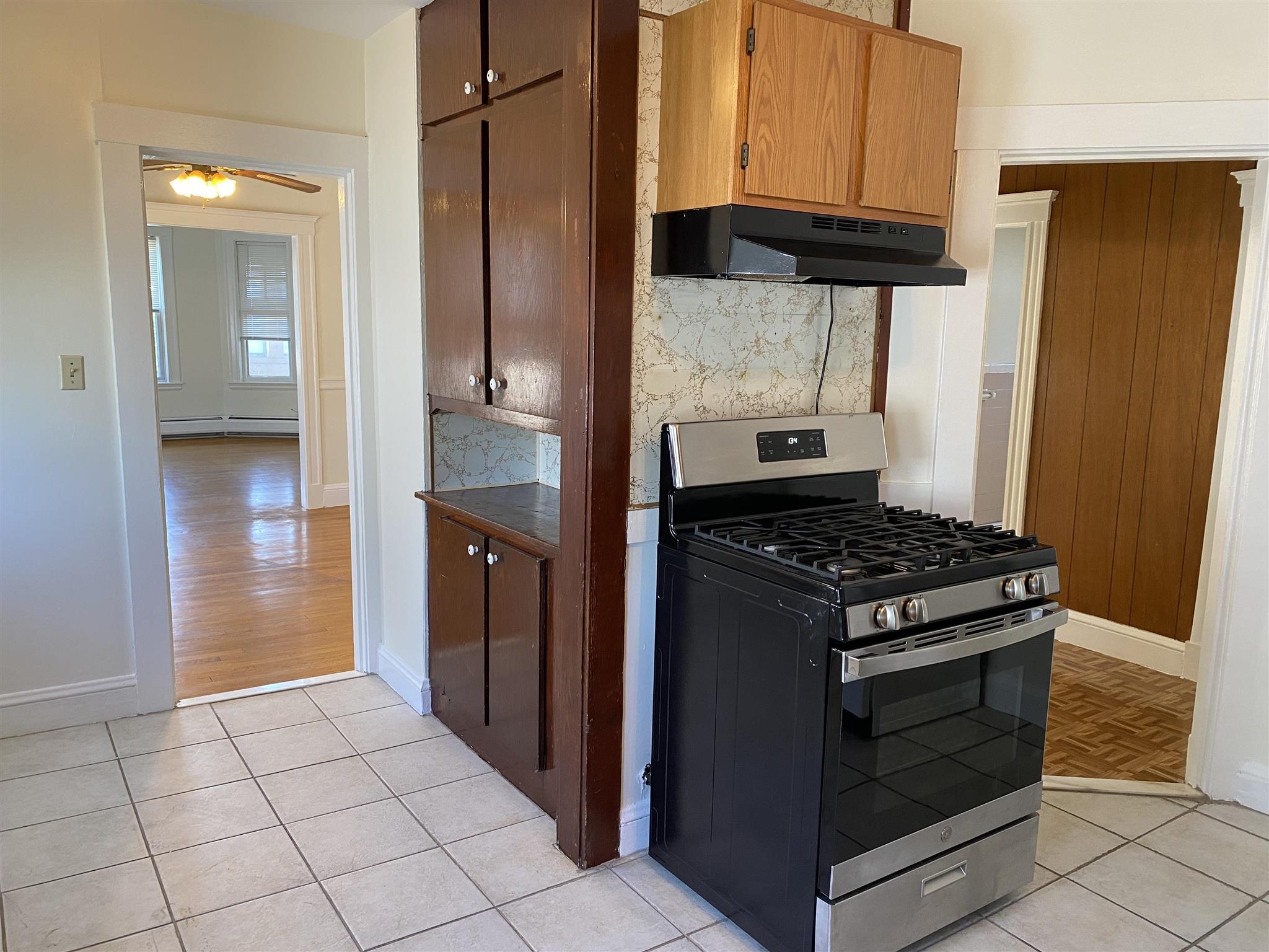 79 Clarendon Ave, Teele Square