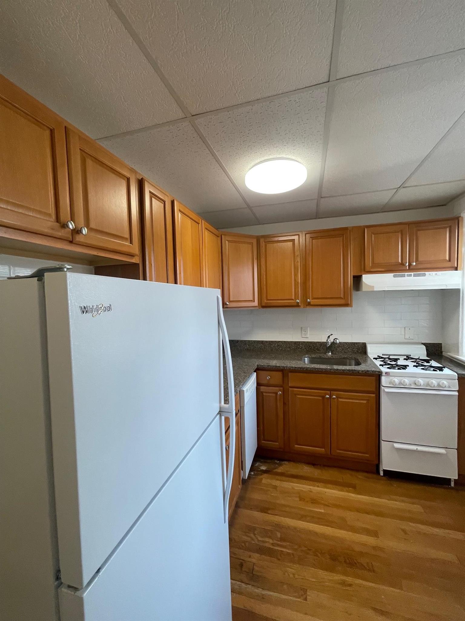 36 College Ave, Davis Square