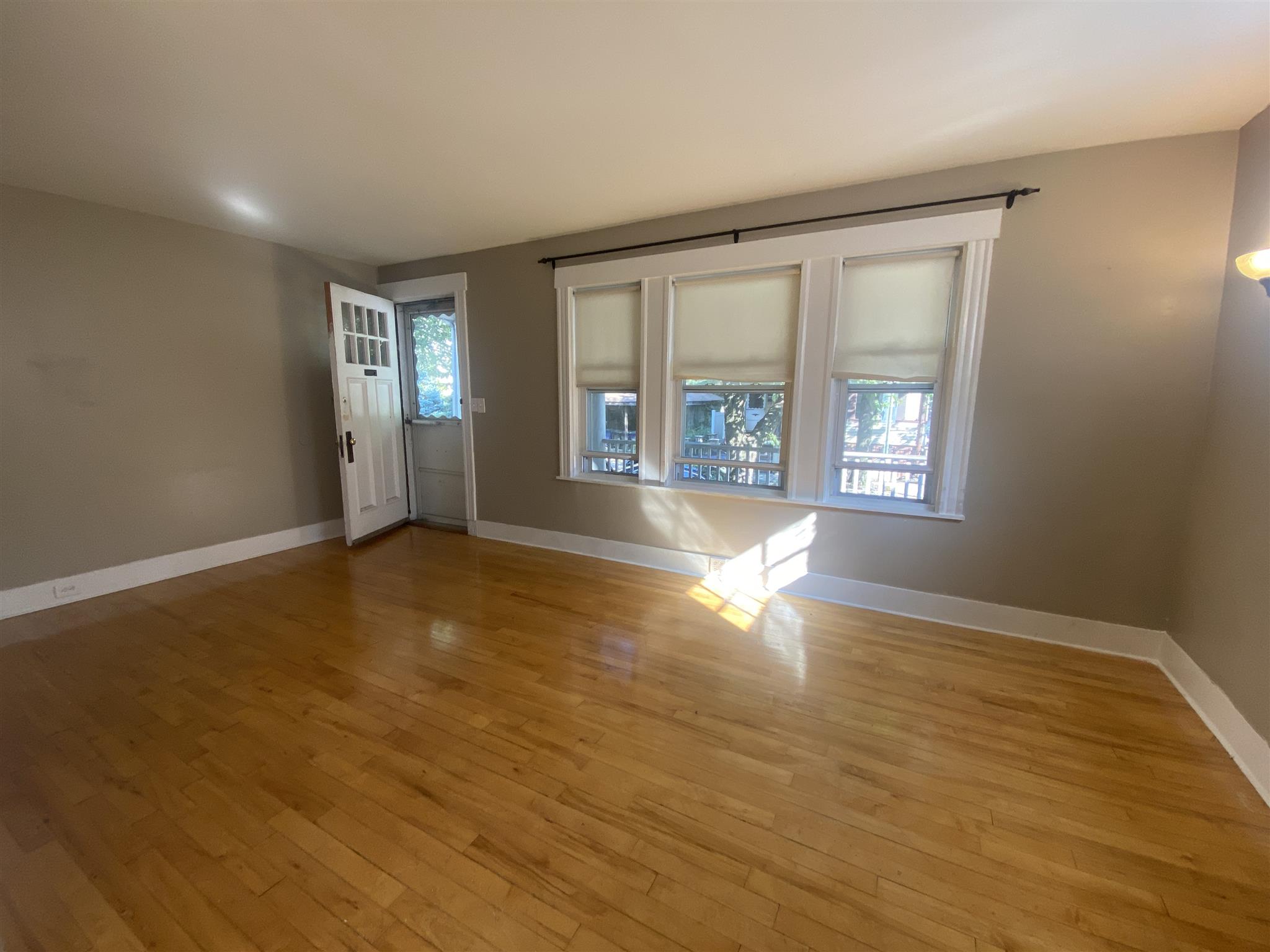 15 Corinthian Rd, Davis Square