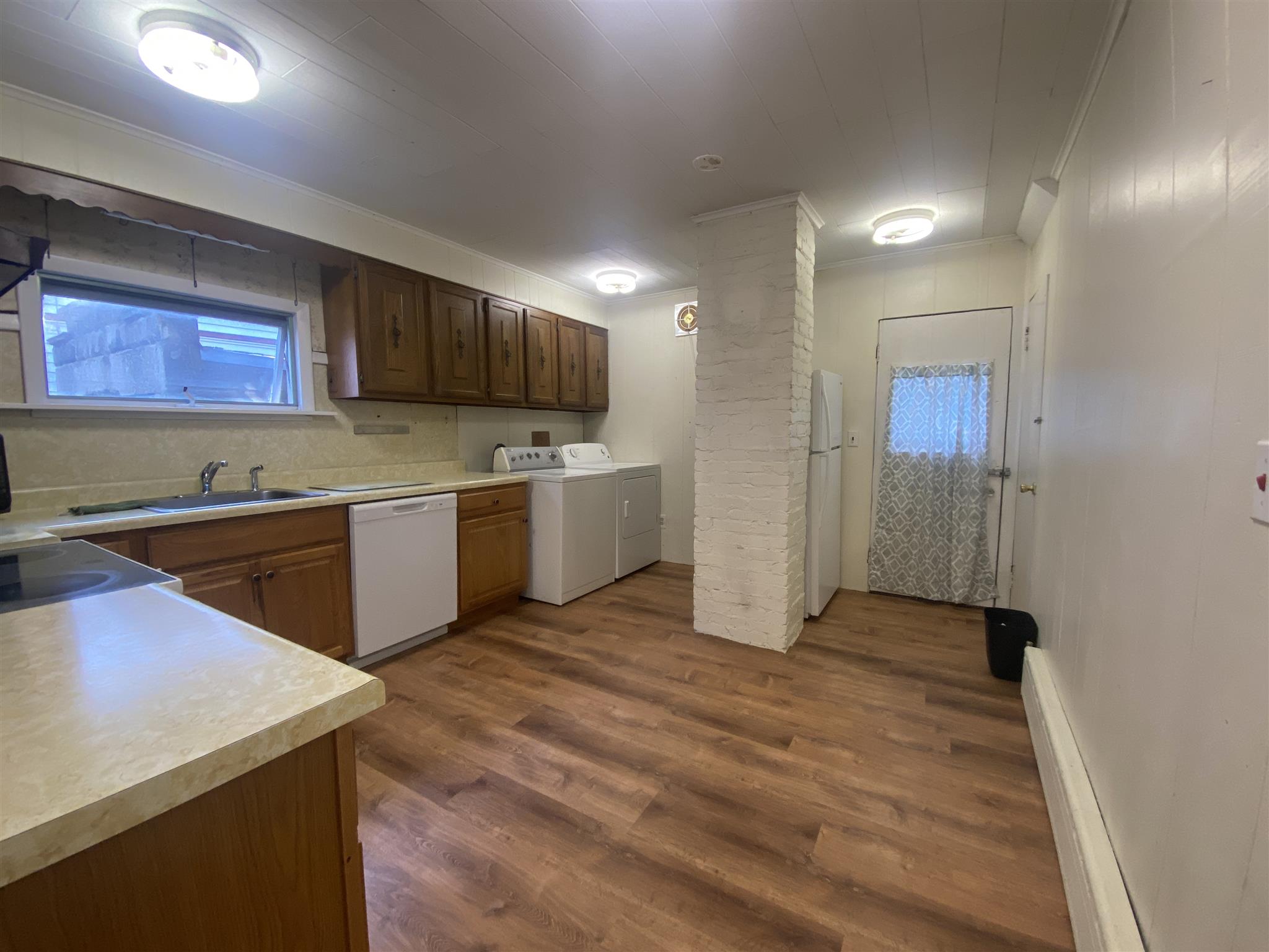 15 Corinthian Rd, Davis Square