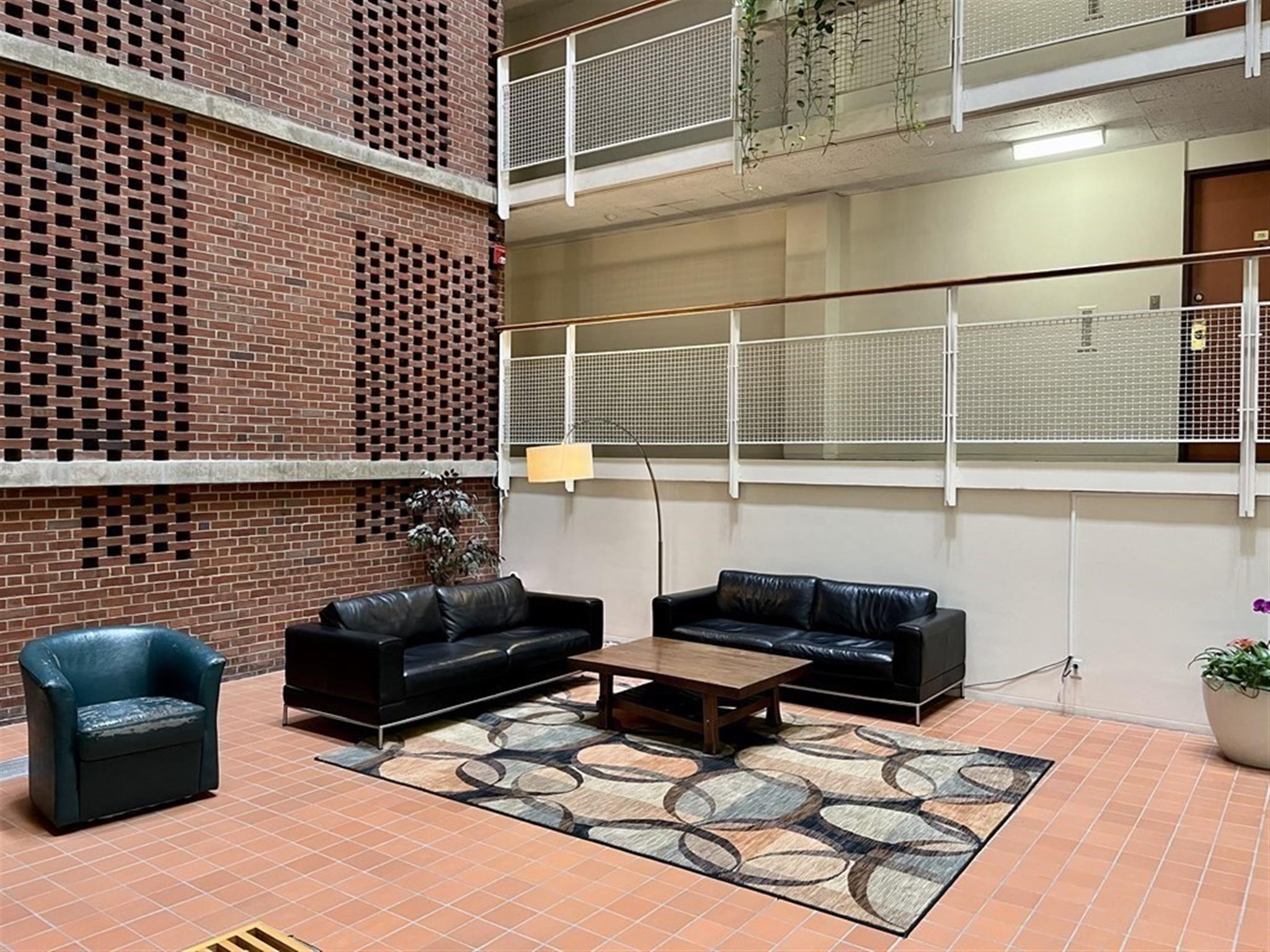 29 Concord Ave, Harvard Square