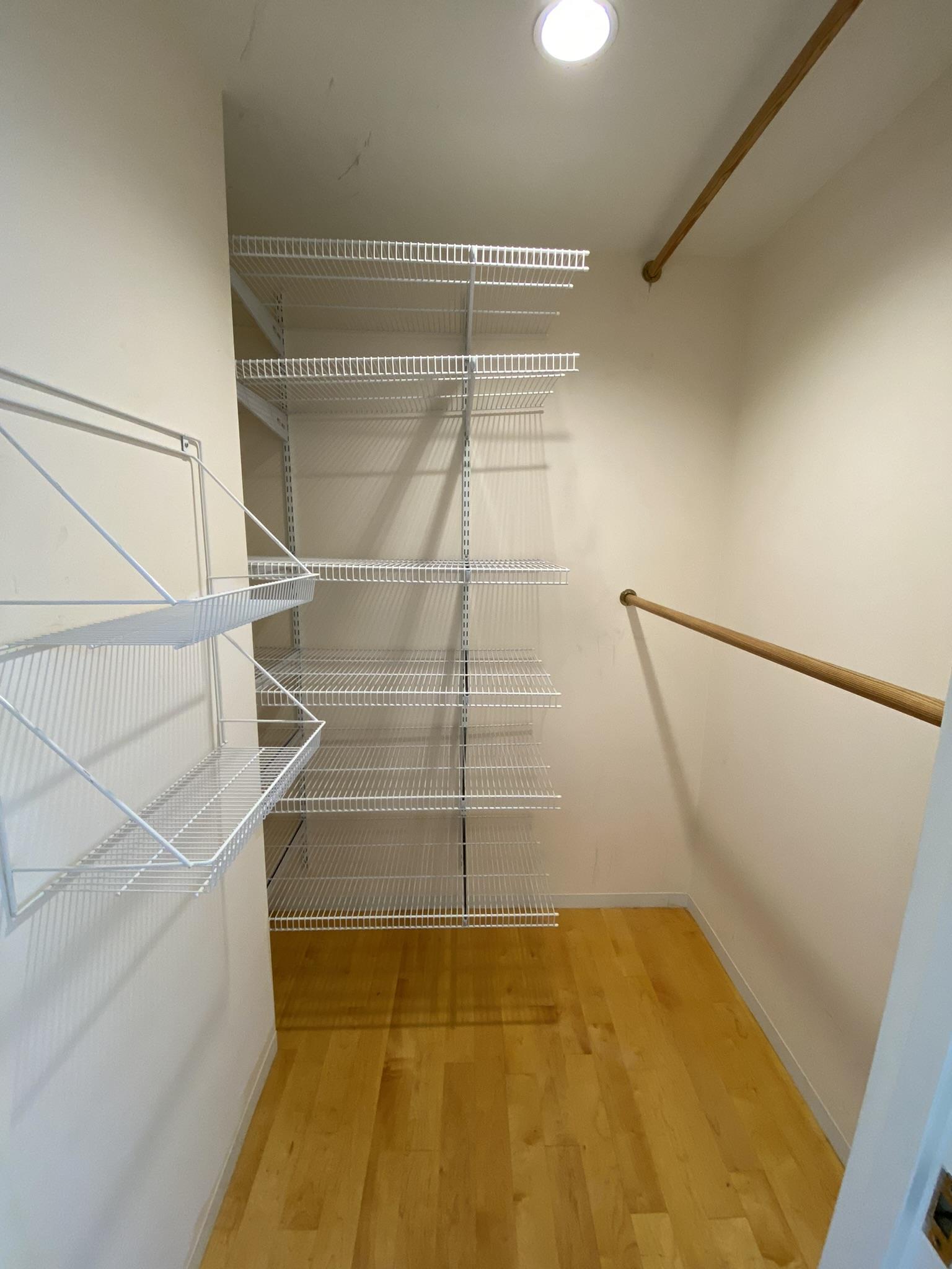 950 Massachusetts Ave, Harvard Square