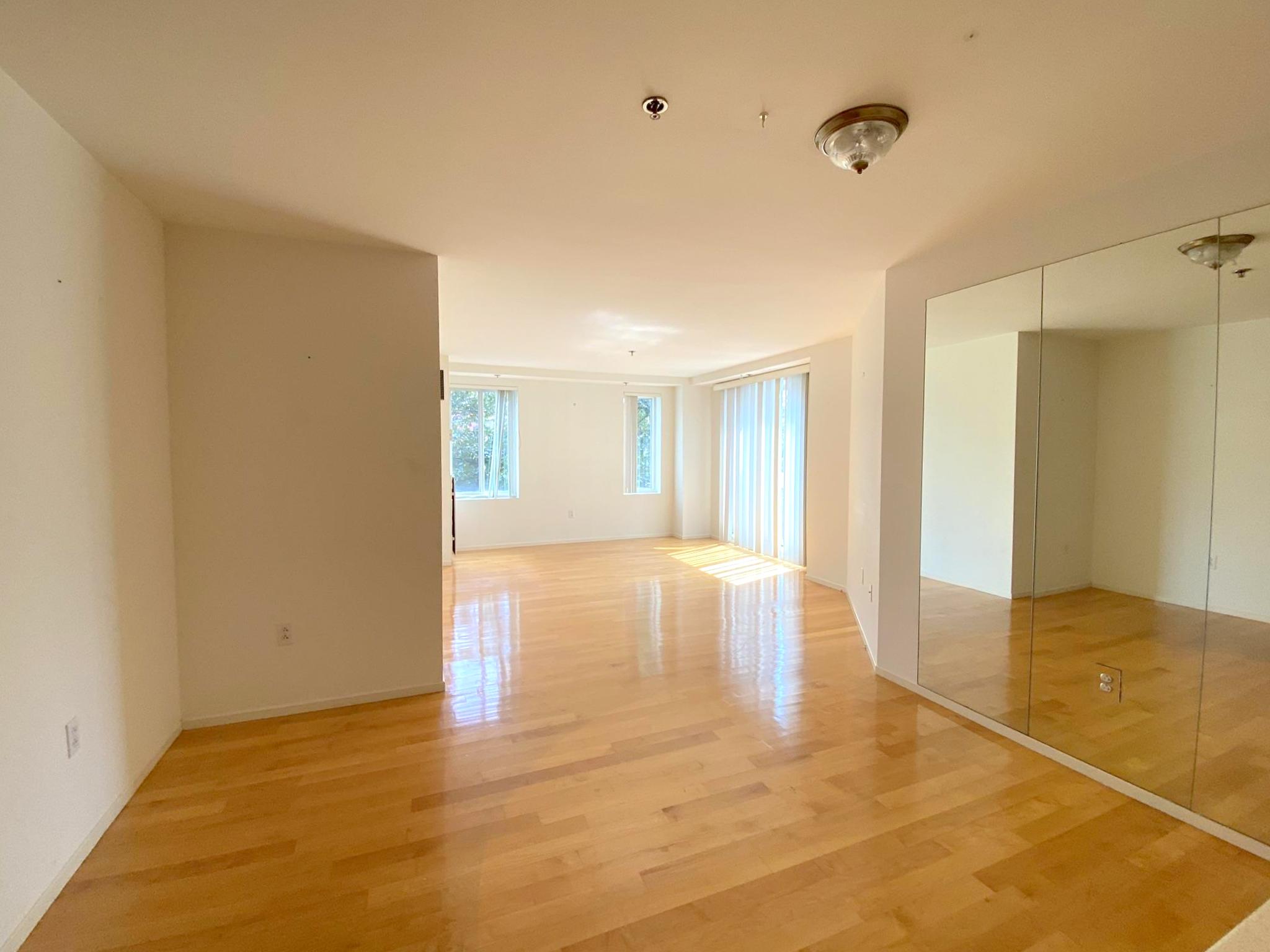 950 Massachusetts Ave, Central Square