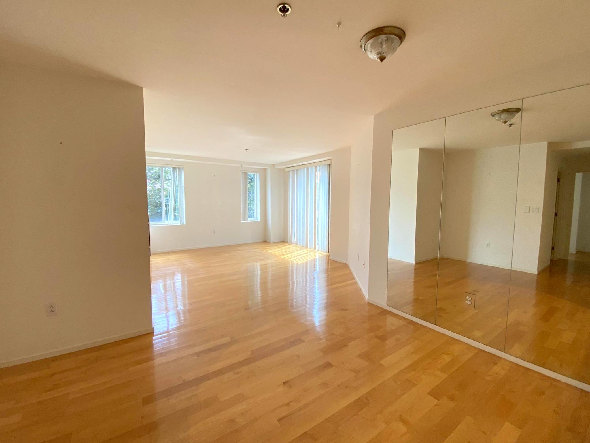 950 Massachusetts Ave, Central Square