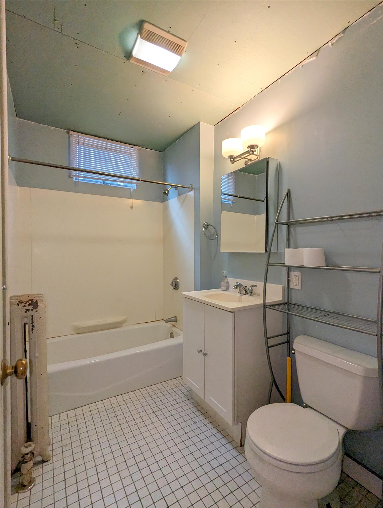 77 Conwell Ave, Teele Square