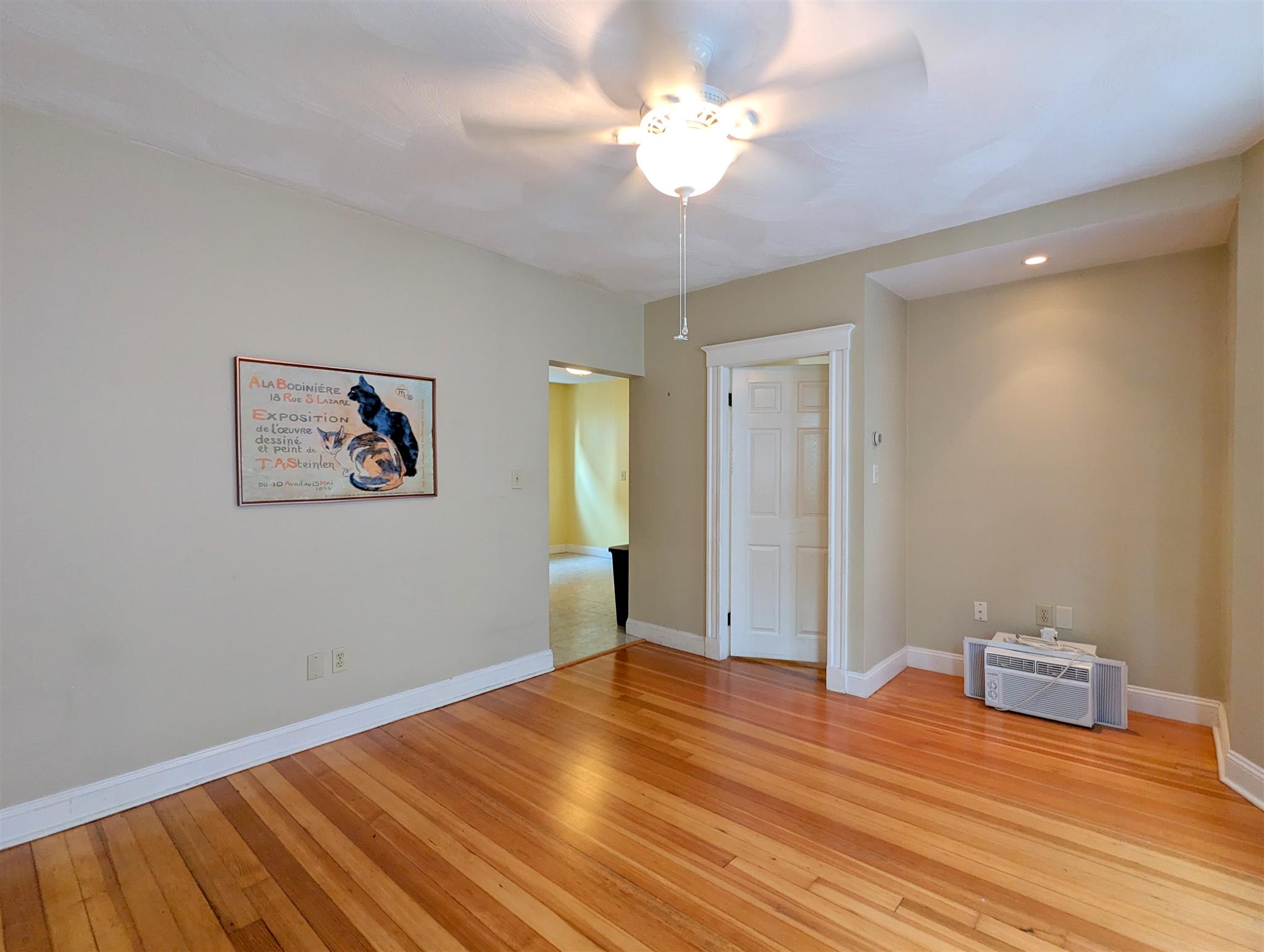 79 Conwell Ave, West Somerville