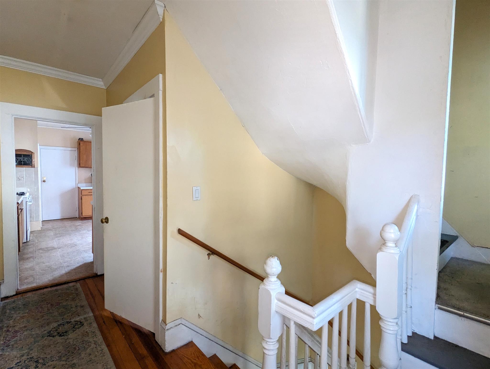 16 Glendale Ave, Davis Square