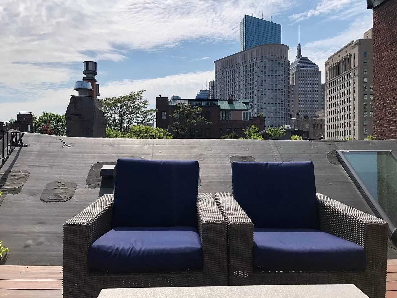 2 Cedar Pl, Back Bay