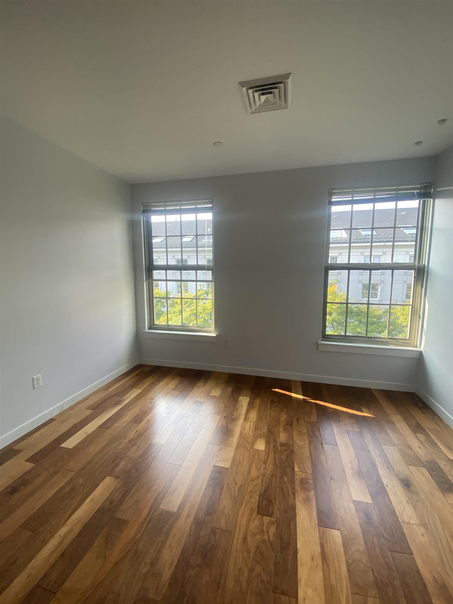 45 1st Ave, Charlestown