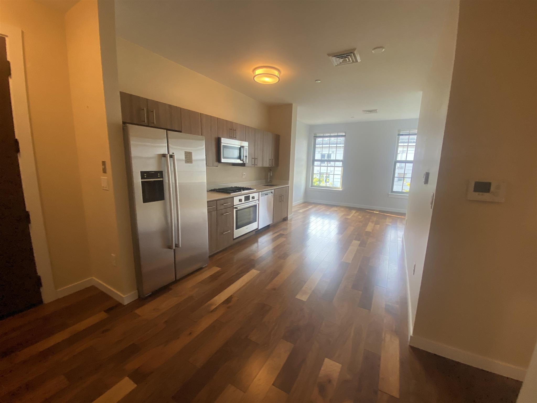 45 1st Ave, Charlestown