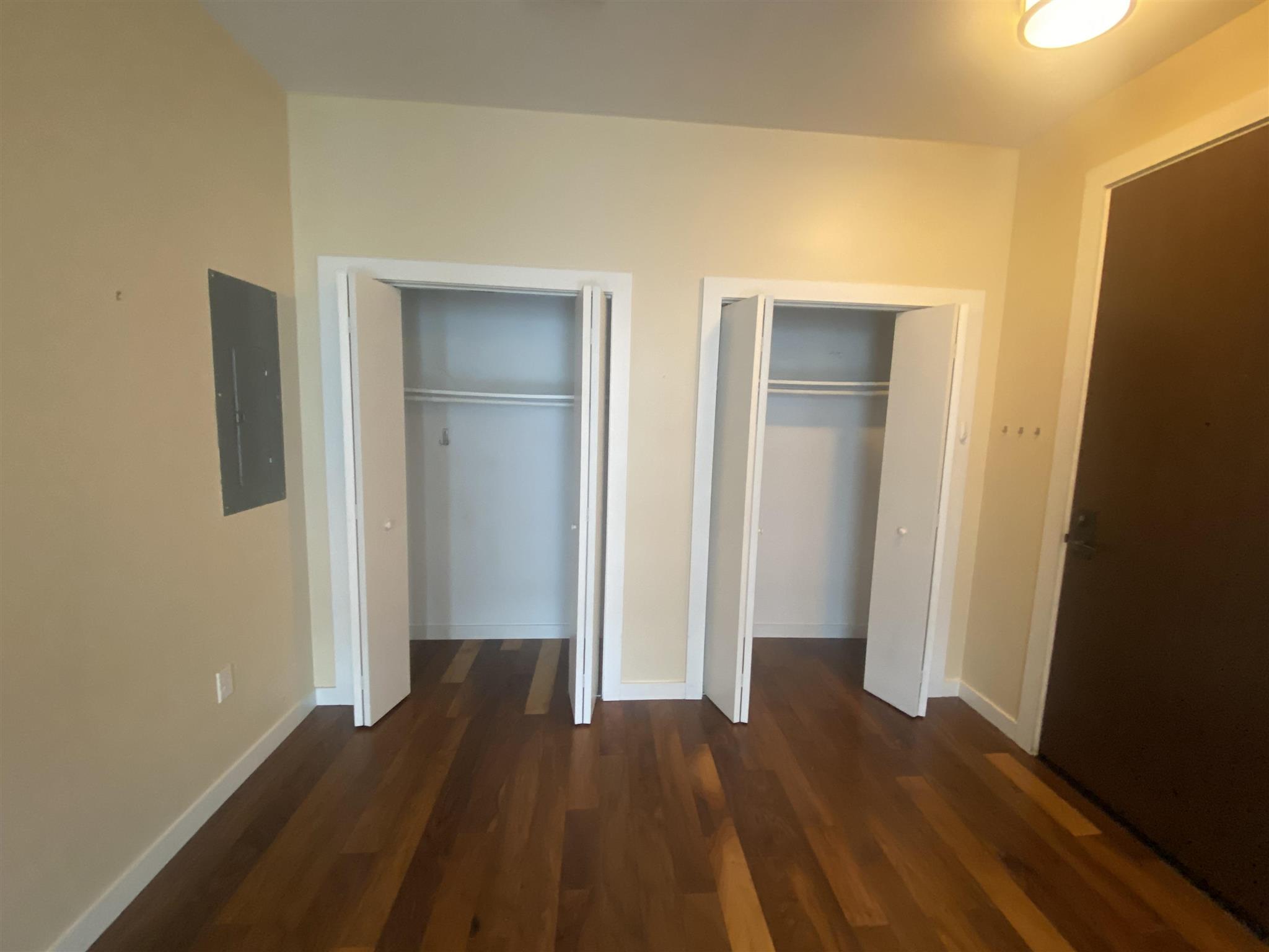 45 1st Ave, Charlestown