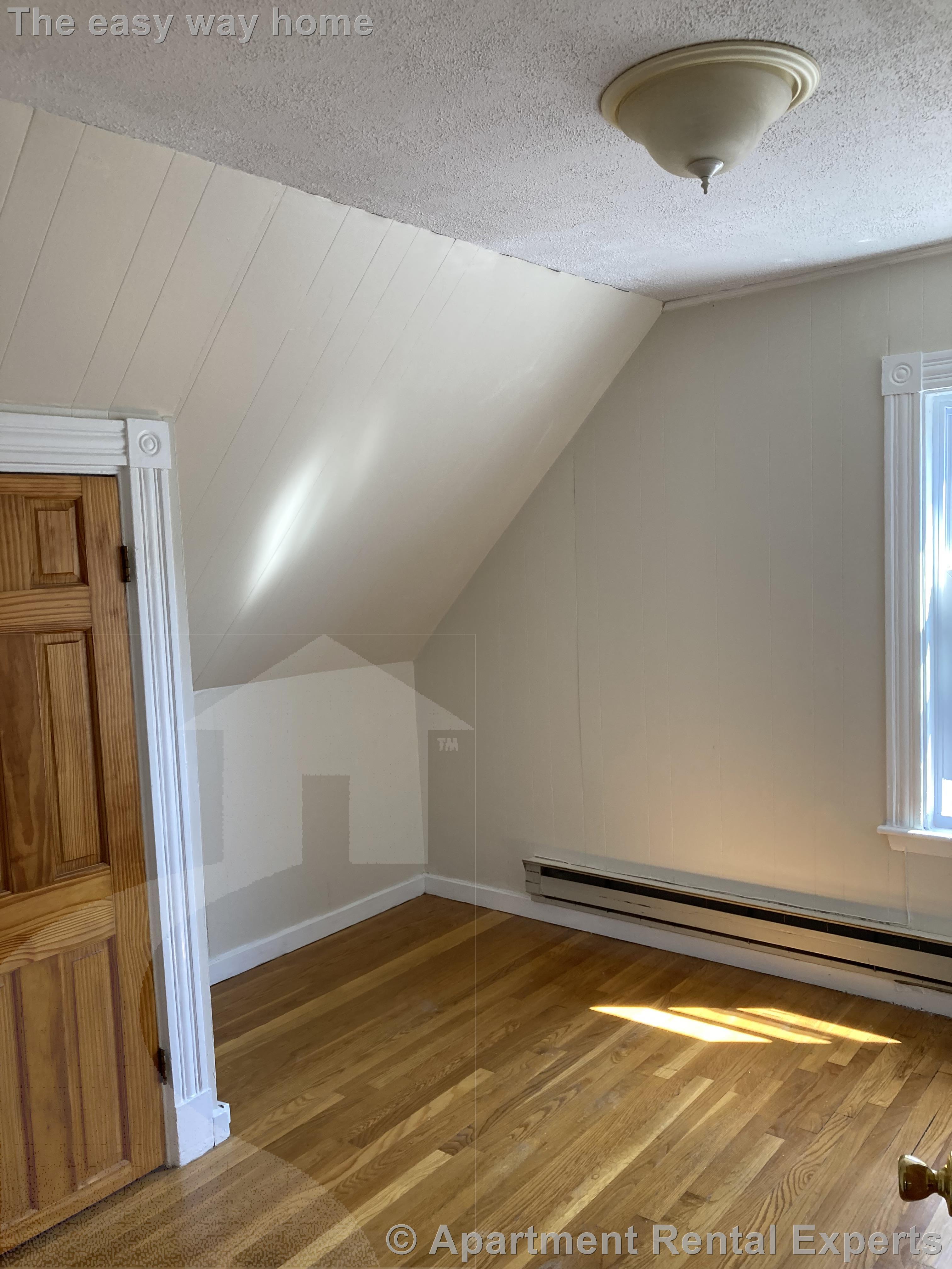 578 Main, Tufts University