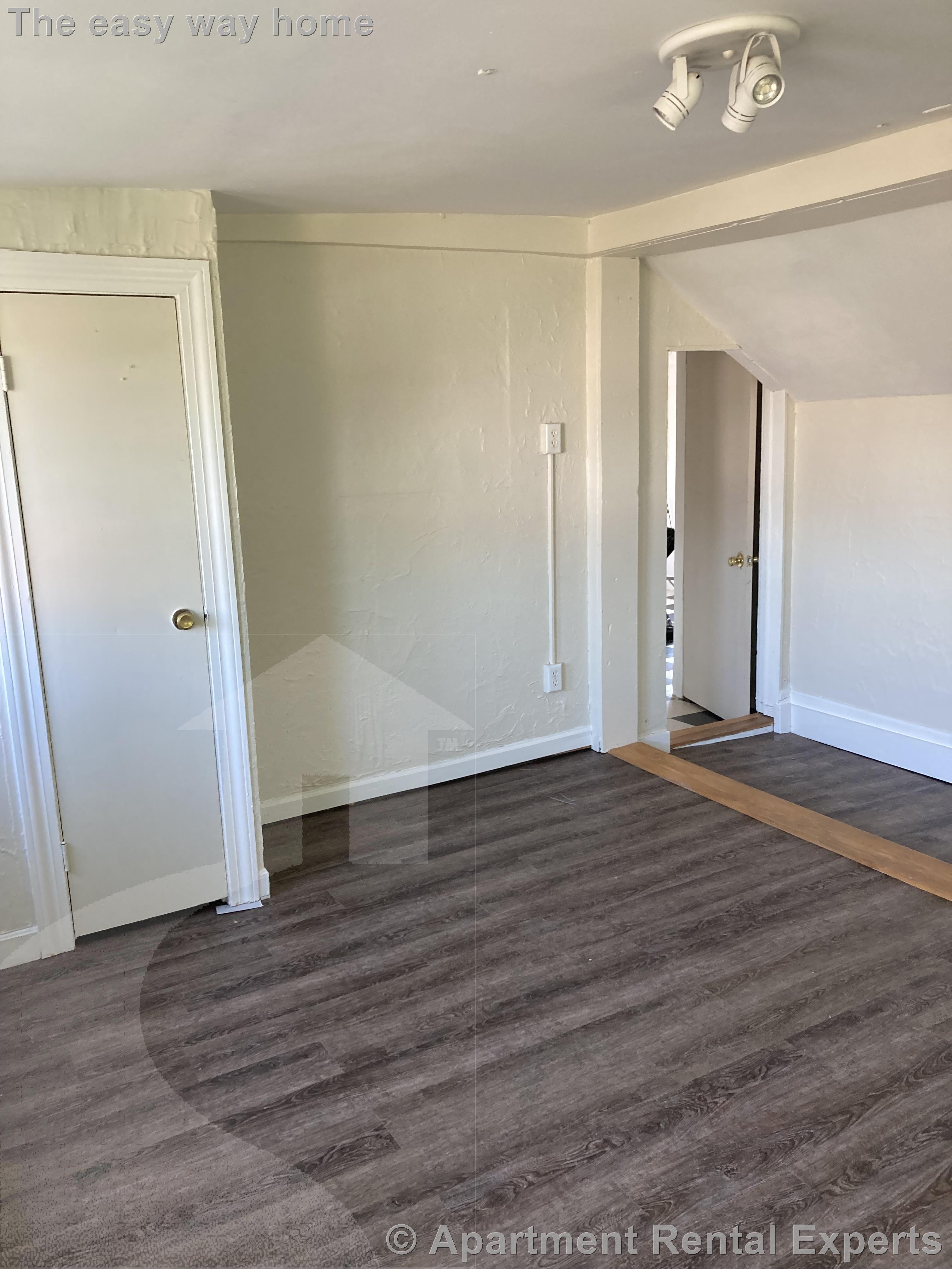 578 Main, Tufts University