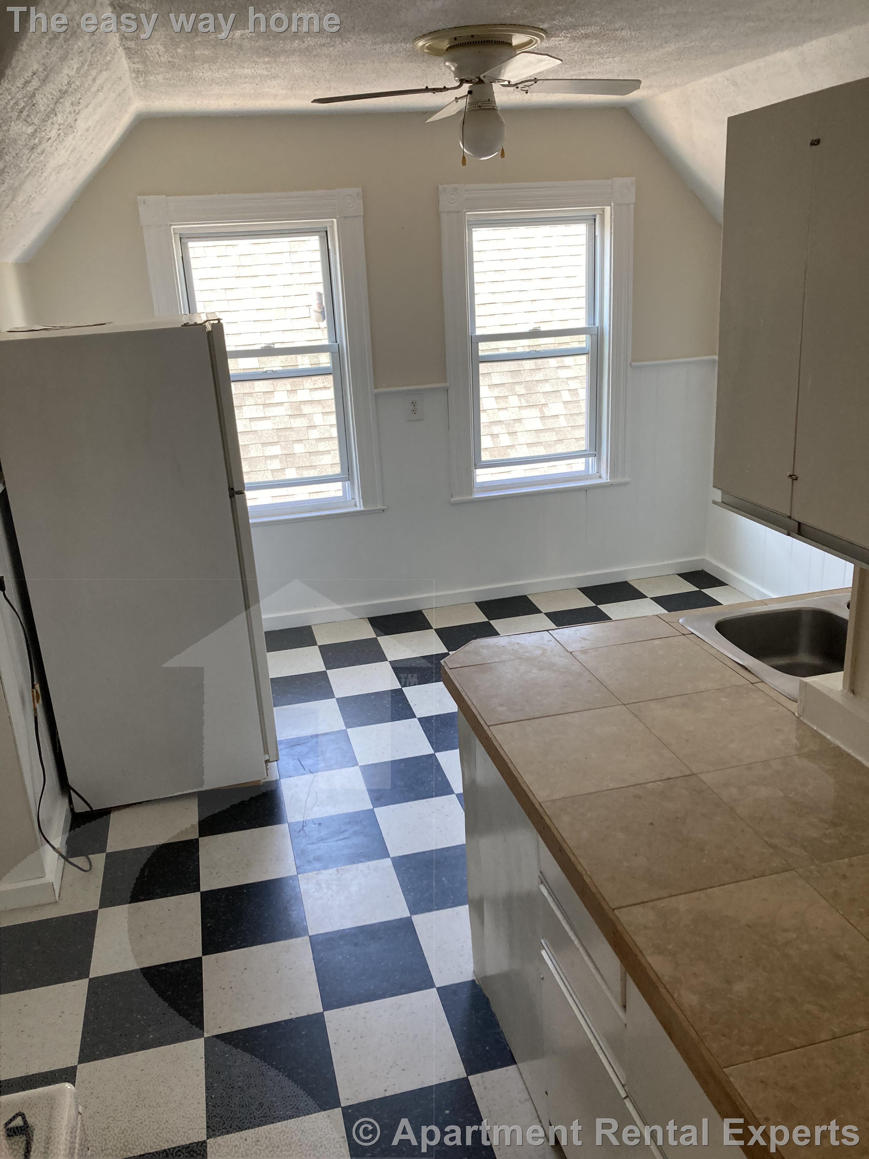 578 Main, Tufts University