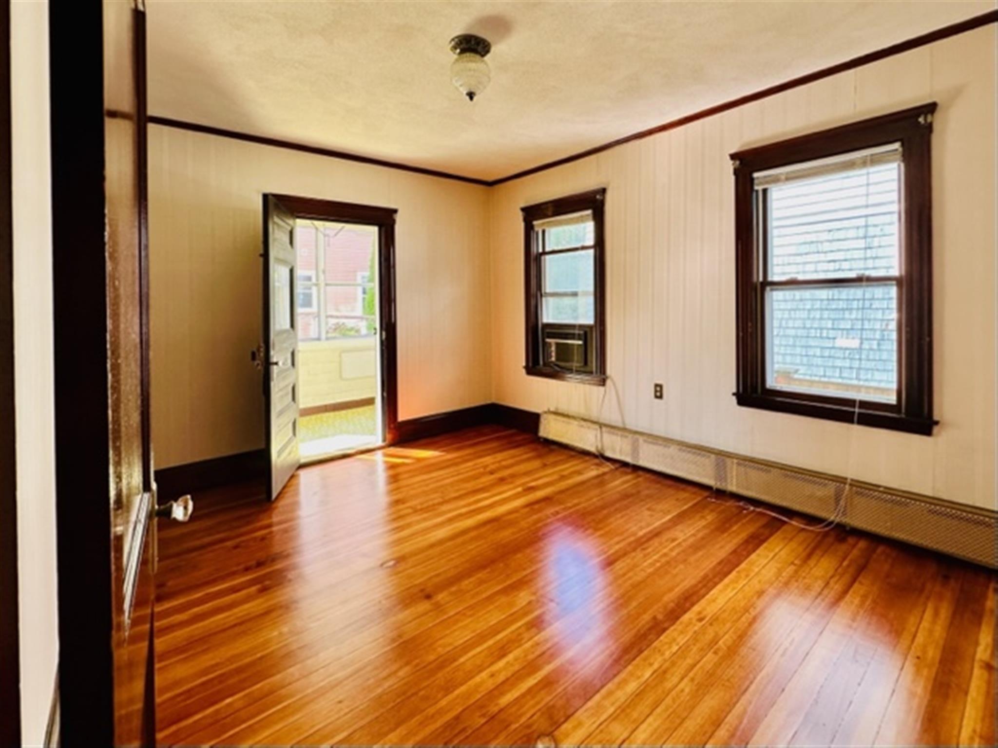 9 Roberts Rd, Harvard Square