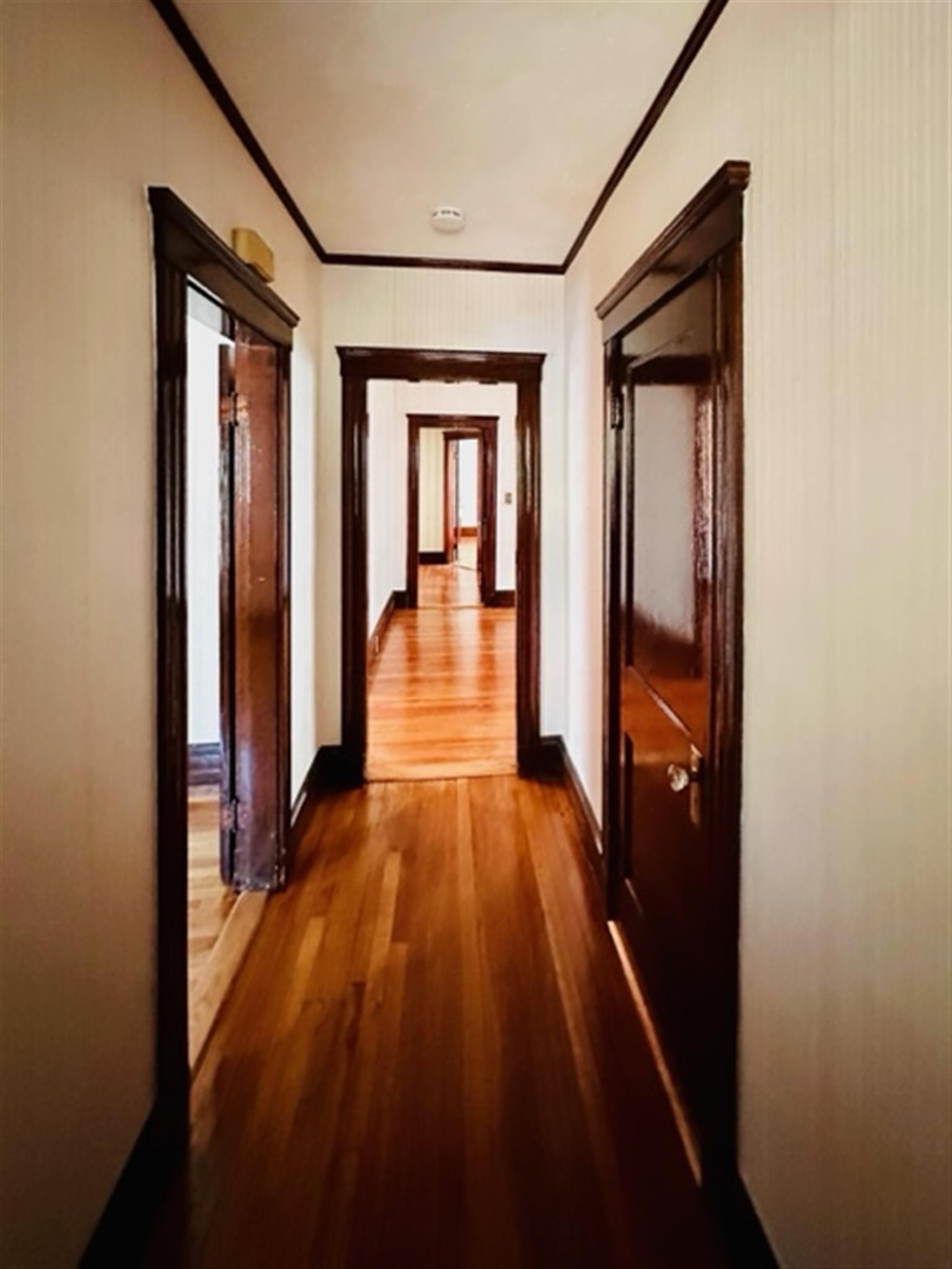 9 Roberts Rd, Harvard Square