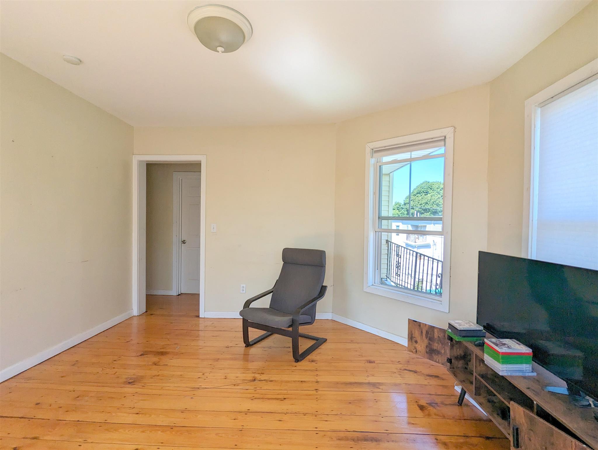 71 Winchester St, Tufts University