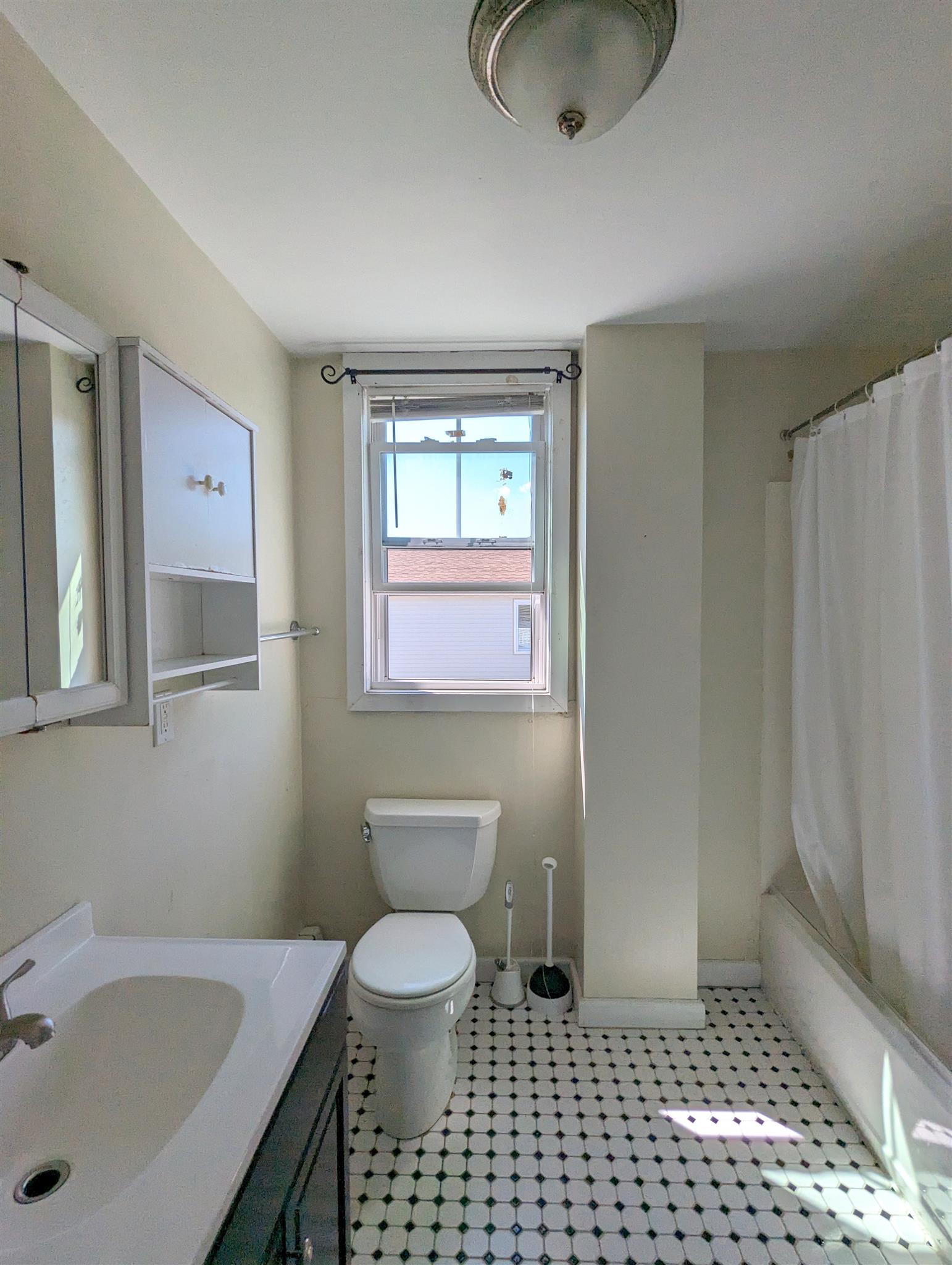 71 Winchester St, Tufts University