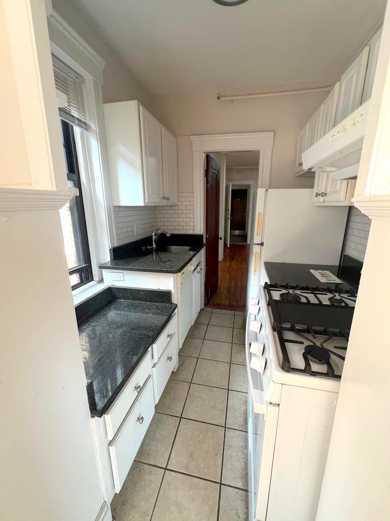 1558 Massachusetts Ave, Harvard Square