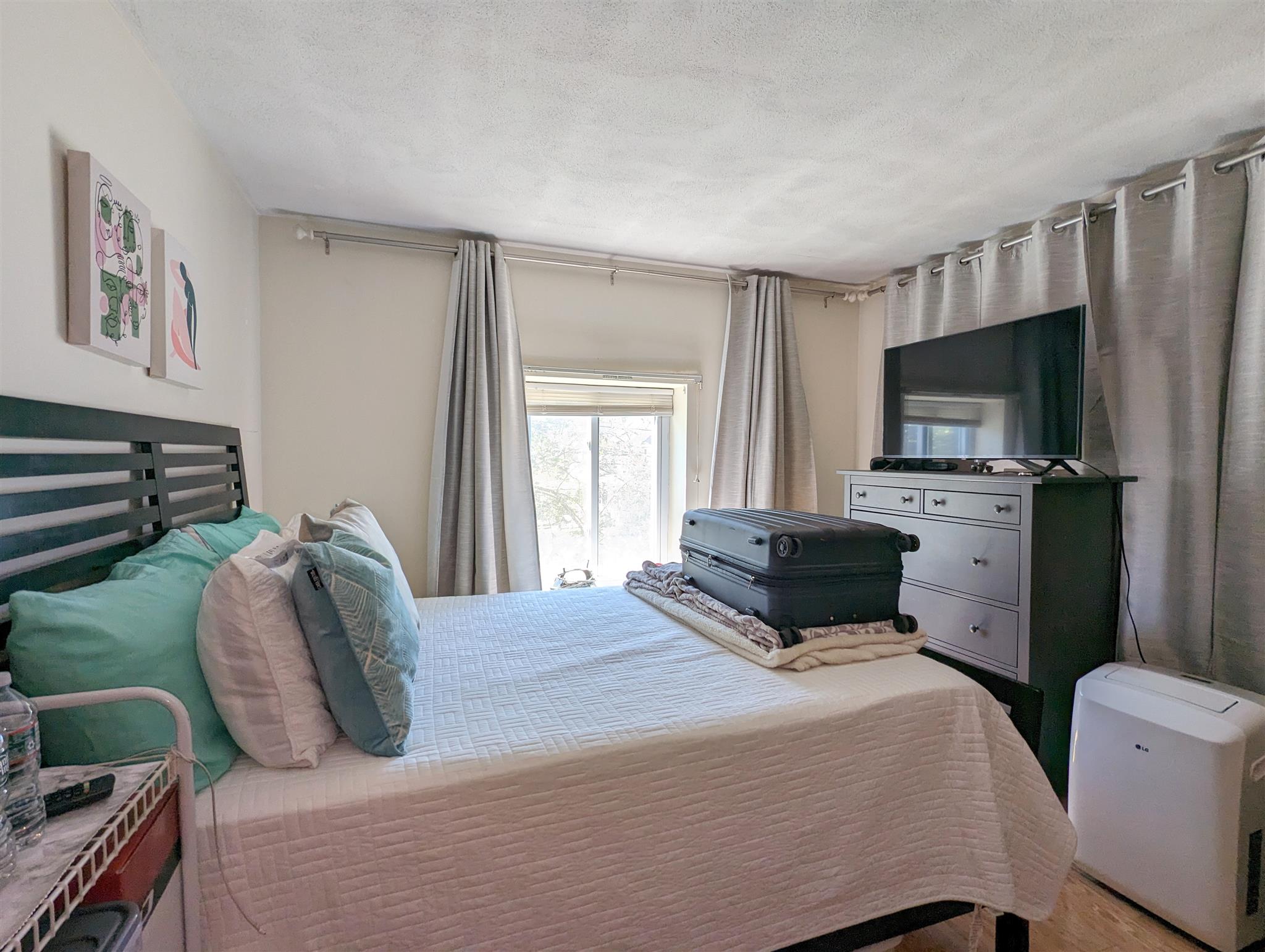 1003 Massachusetts Ave, Arlington