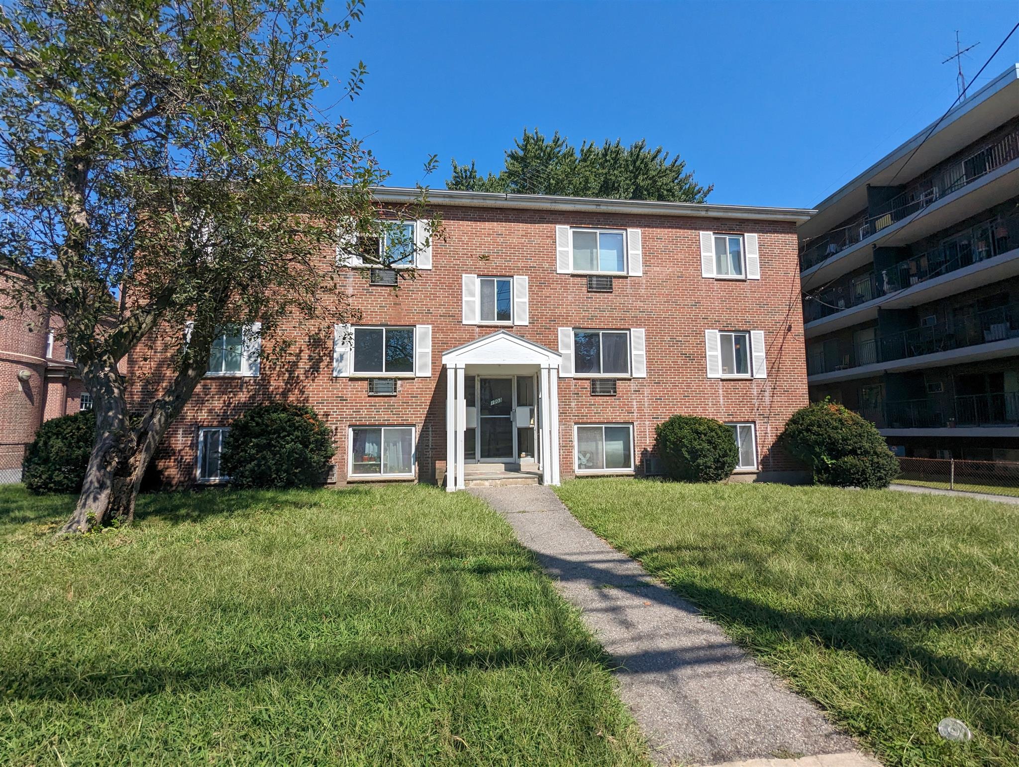 1003 Massachusetts Ave, Arlington