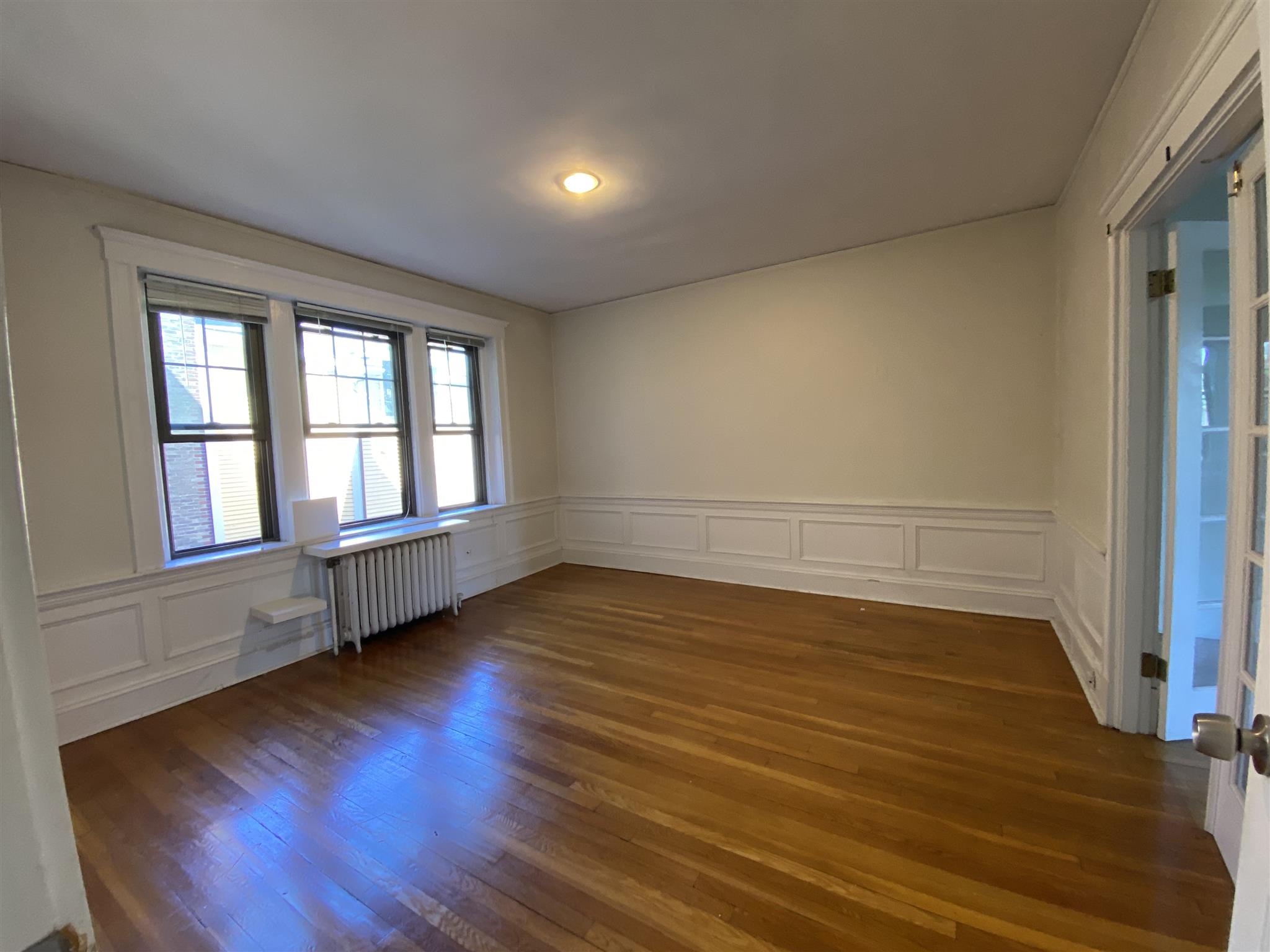 1558 Massachusetts Ave, Harvard Square