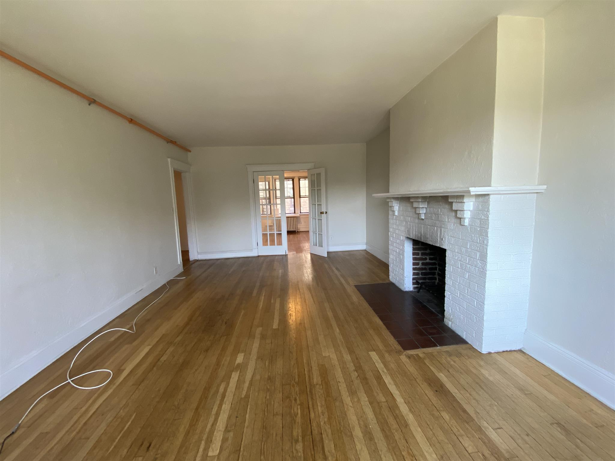 1558 Massachusetts Ave, Harvard Square