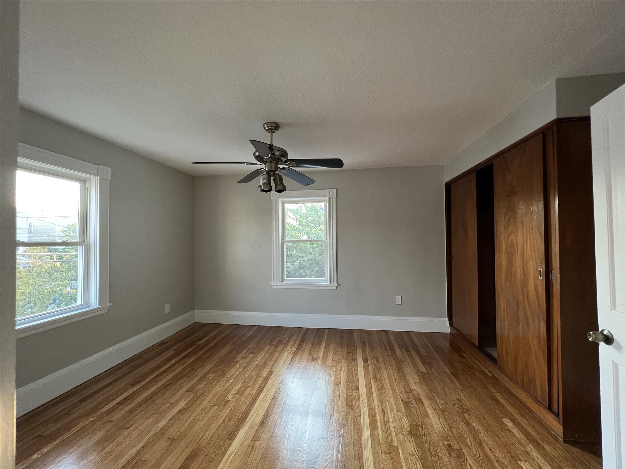 5 Oliver St, Everett