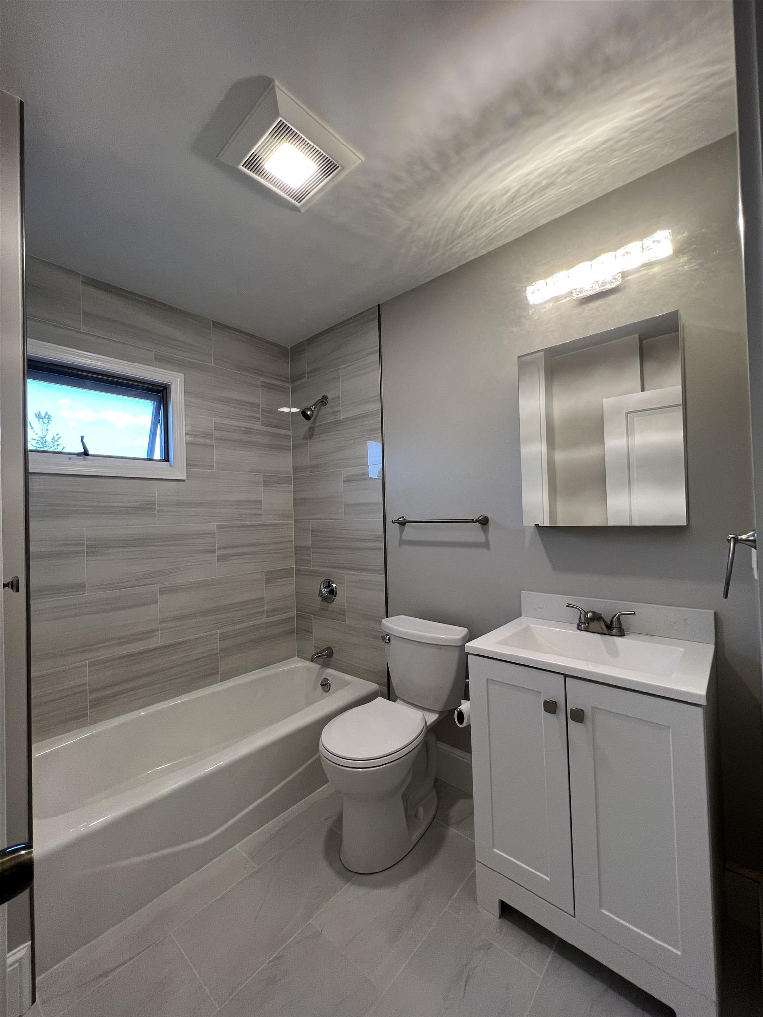 5 Oliver St, Everett