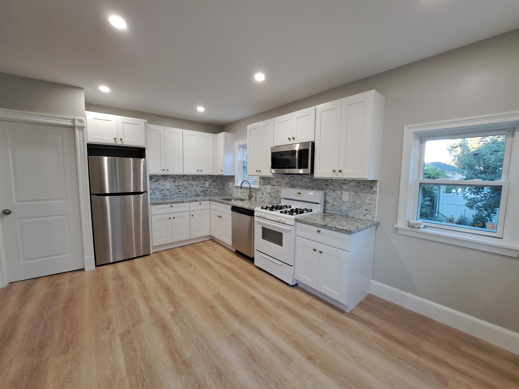 5 Oliver St, Everett