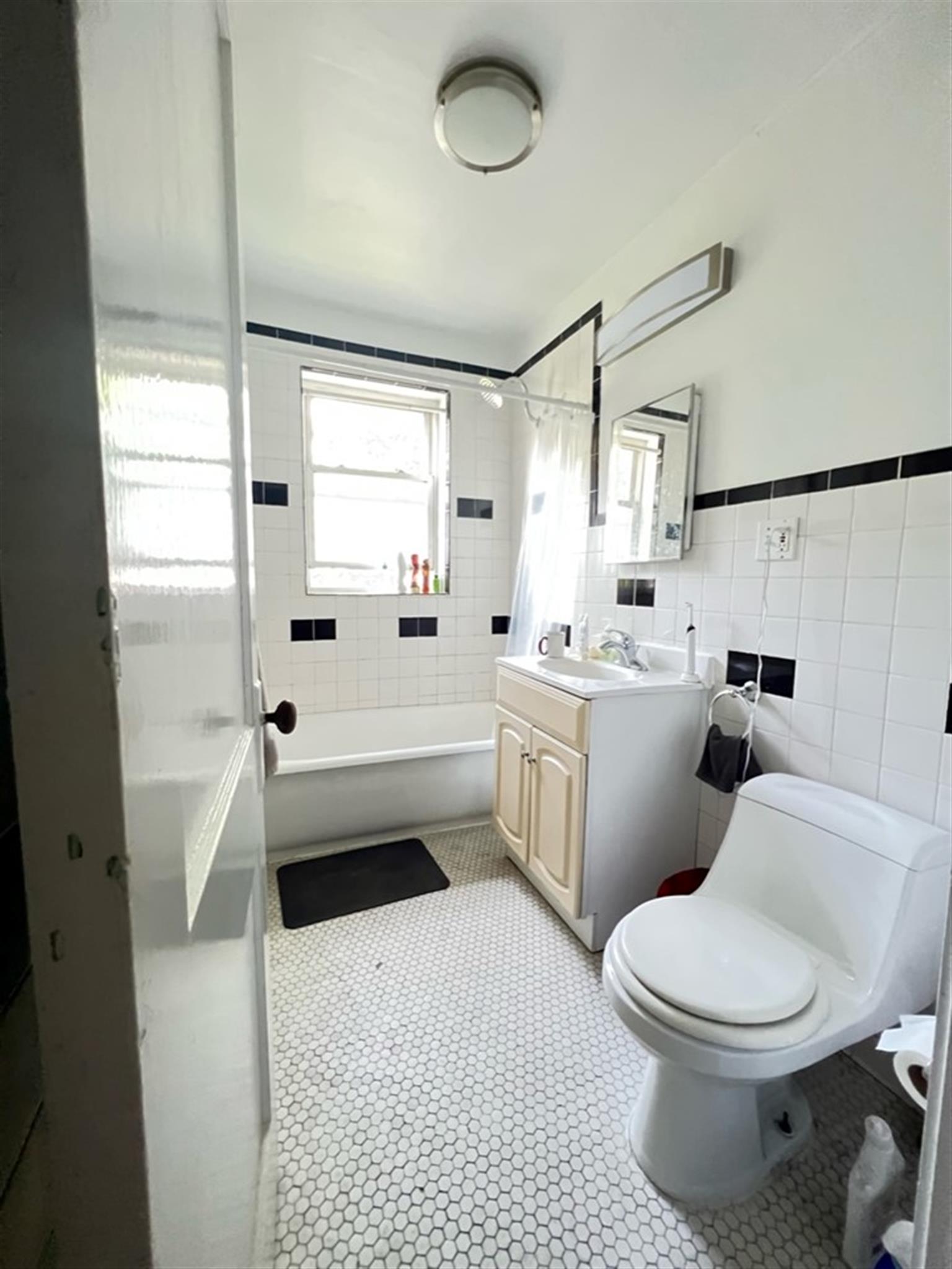 38 Day St, Davis Square