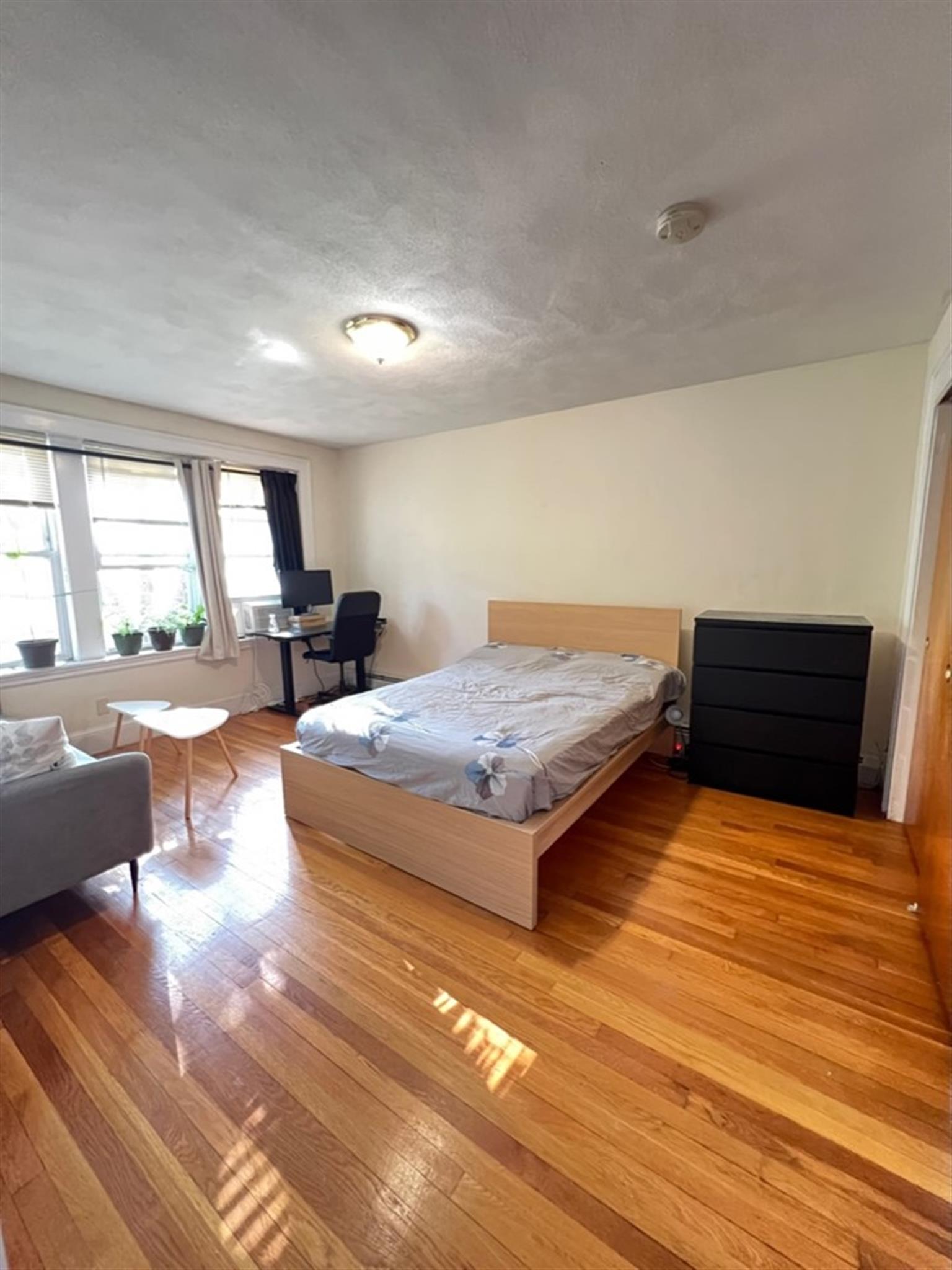 38 Day St, Davis Square