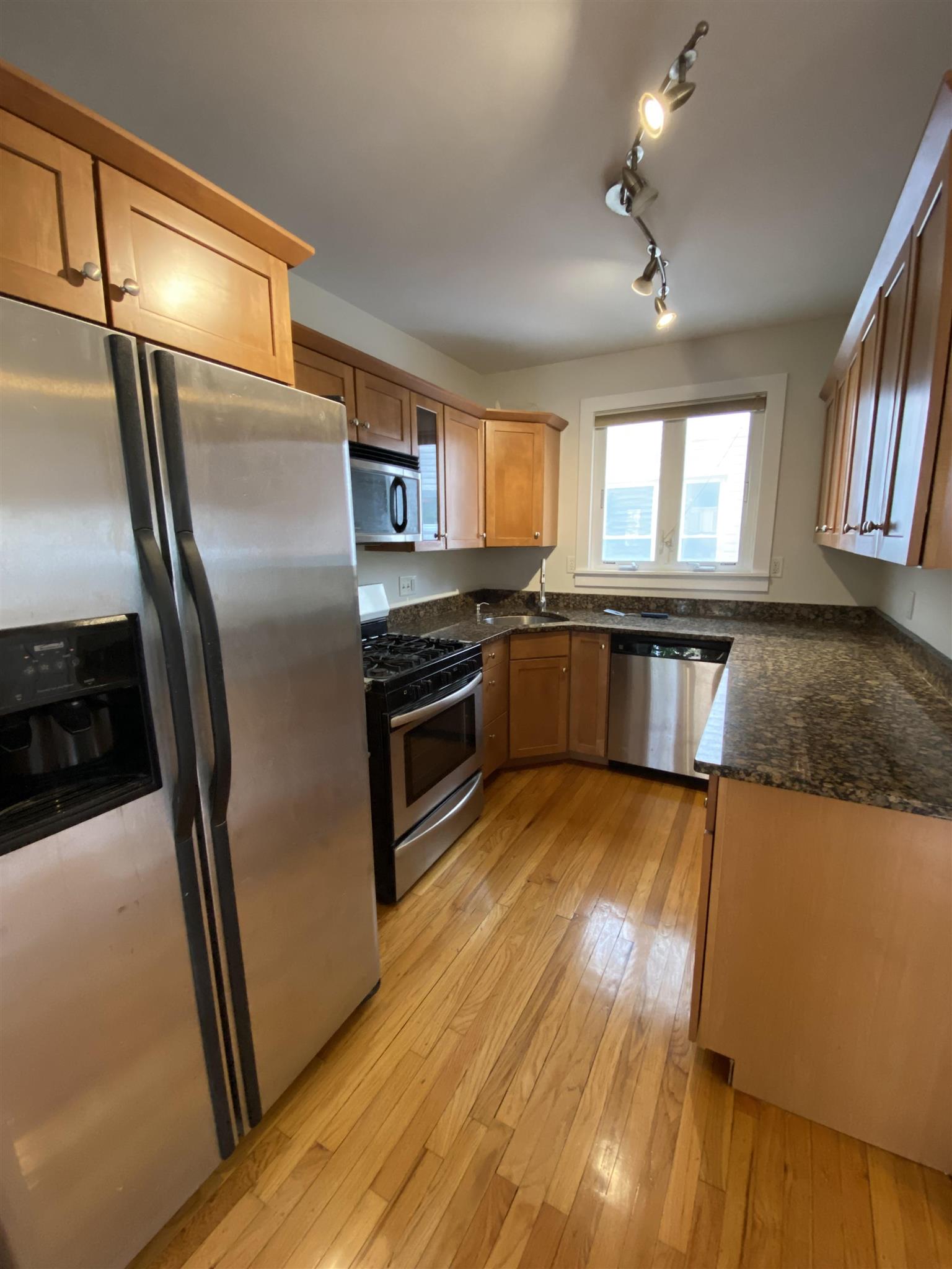 8 Silvey Pl, Davis Square