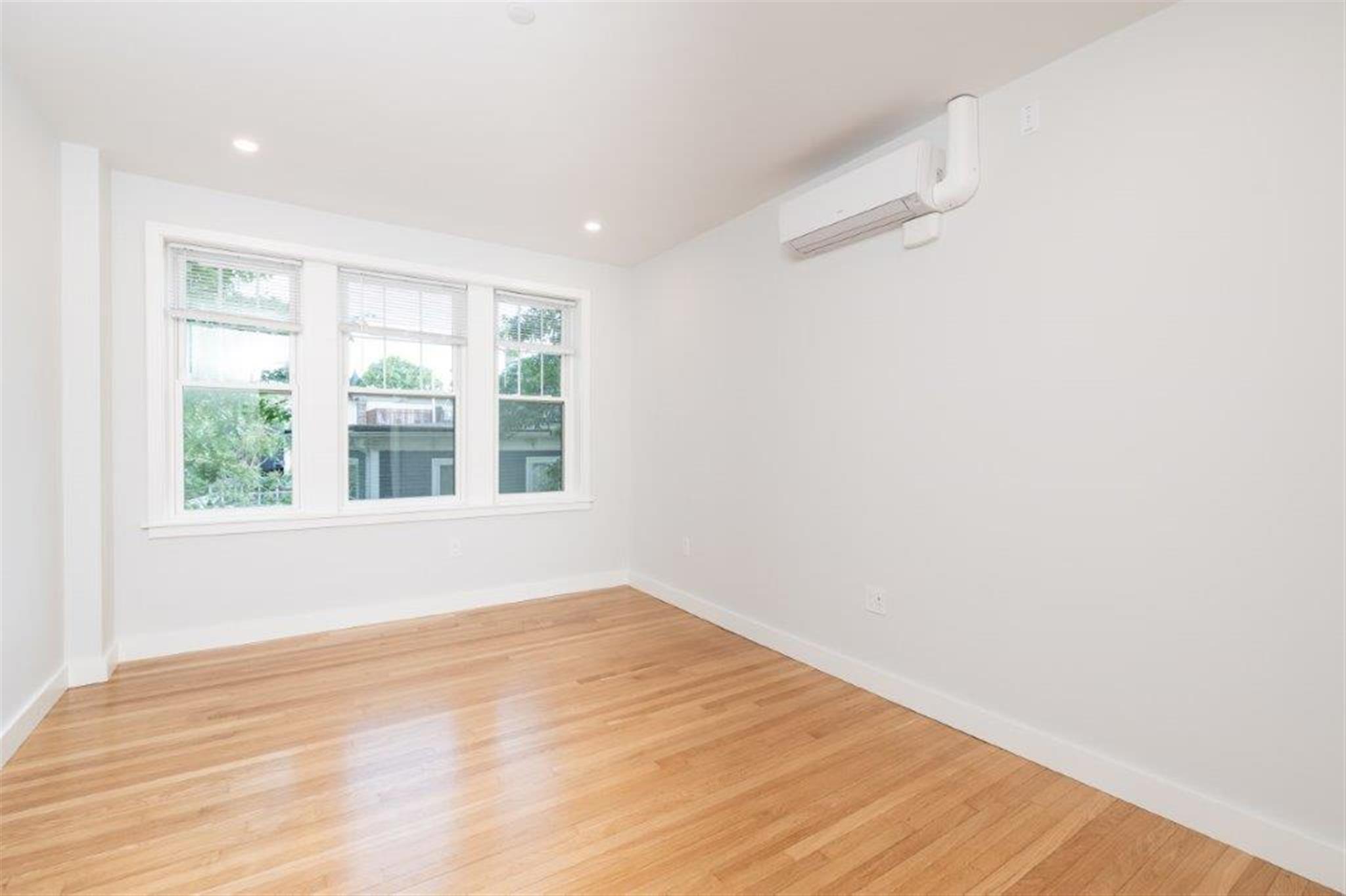 19 Forest St, Porter Square