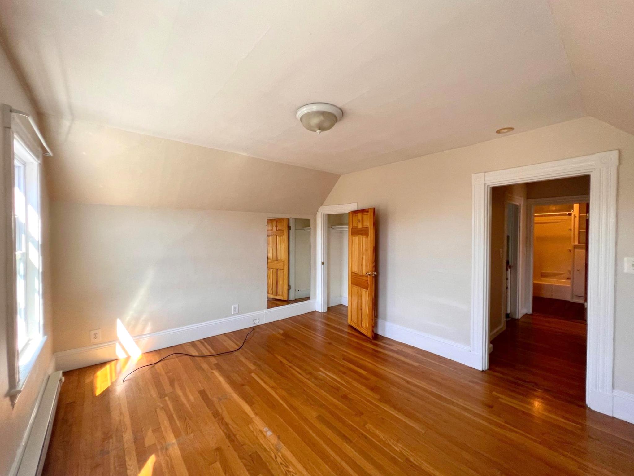 578 Main St, Tufts University