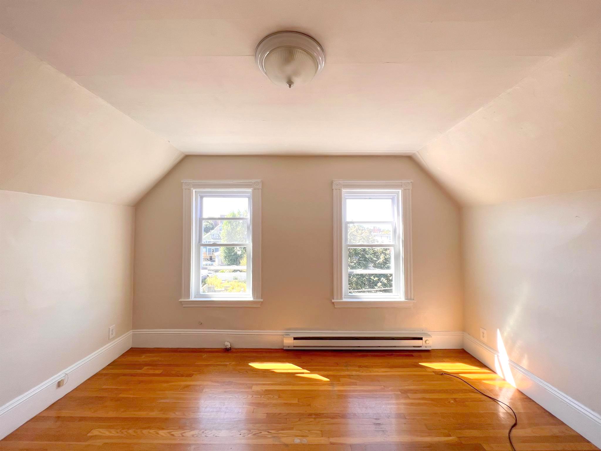 578 Main St, Tufts University