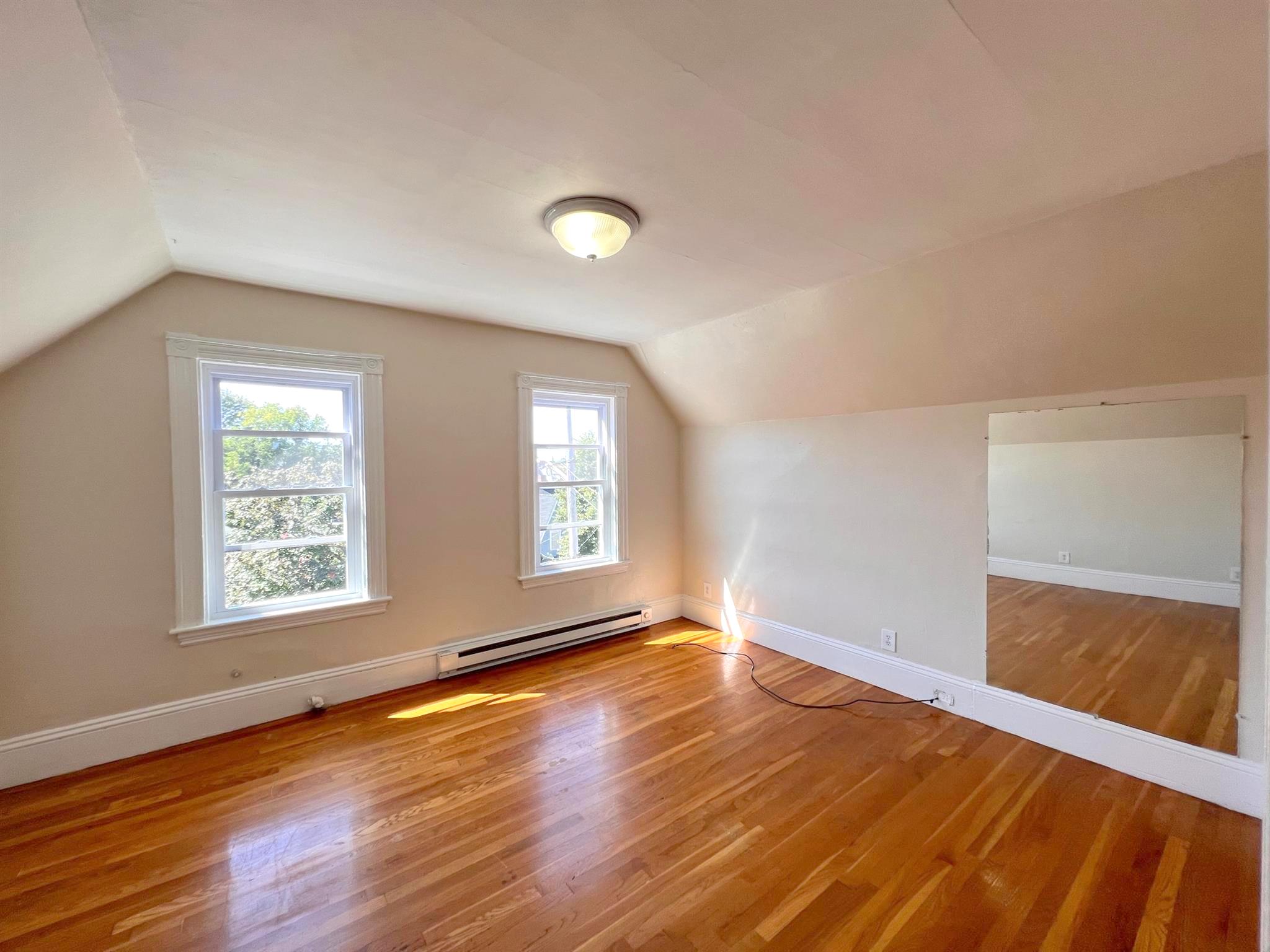 578 Main St, Tufts University