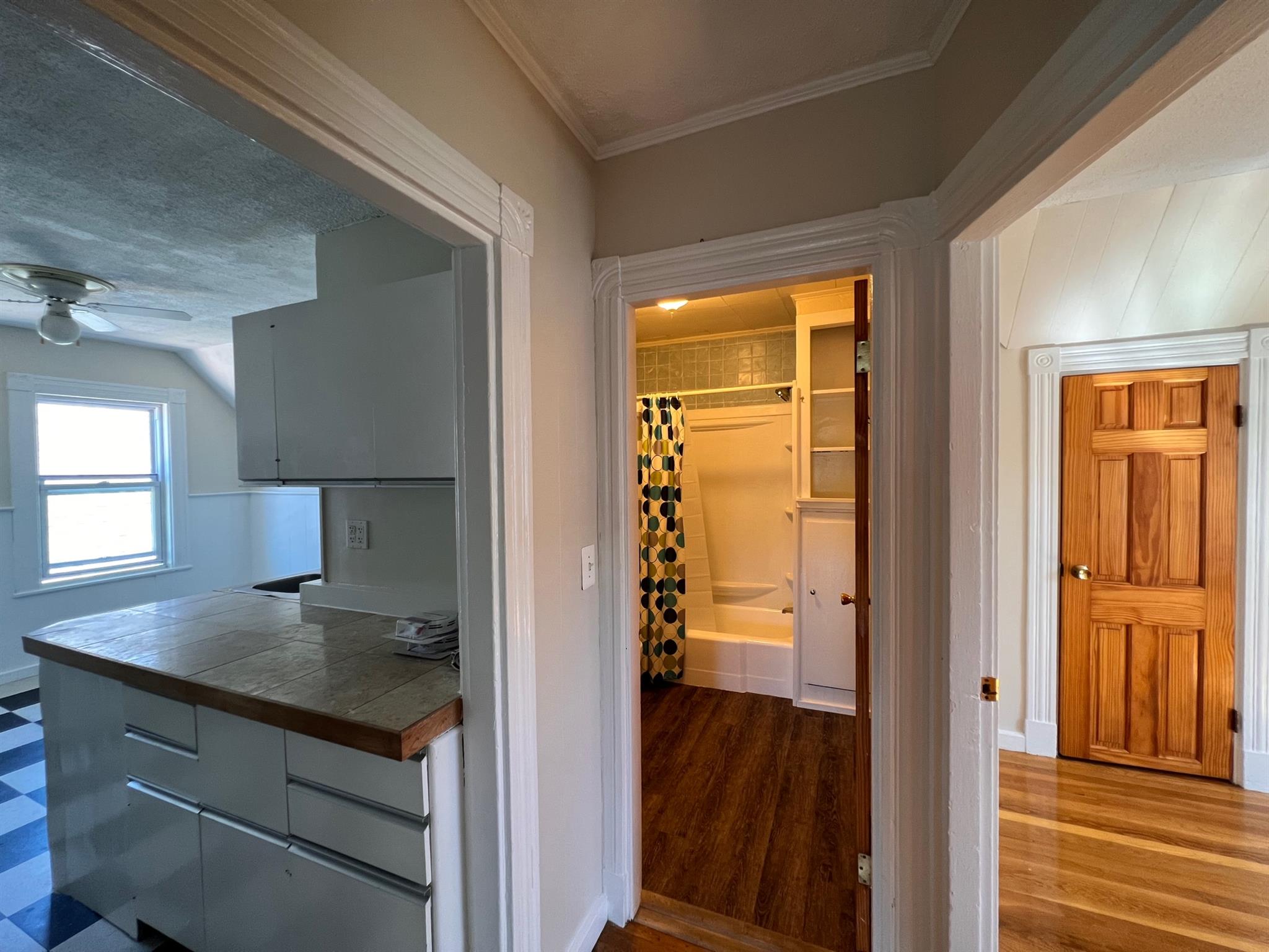 578 Main St, Tufts University